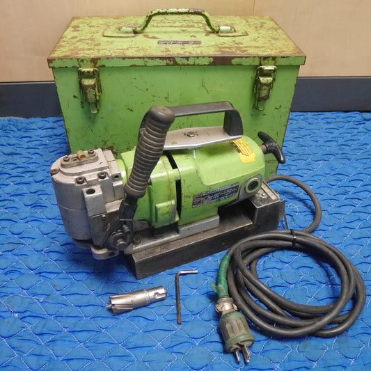 [送料無料] ☆イクラ ライト ボーラー IS-LB35 磁気ボール盤 電動 工具 育良 IKURA 100V コード式☆