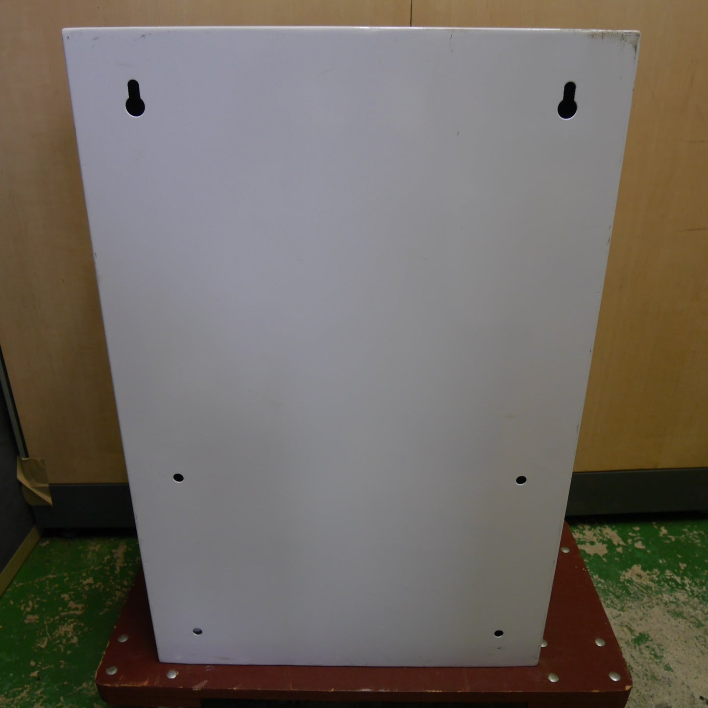 [送料無料] ☆手動式 自動 販売機 トレカ BOX トレーディング カード ボックス 自販機 ガチャ ガチャ メーカー 型式 不明 ジャンク品③☆