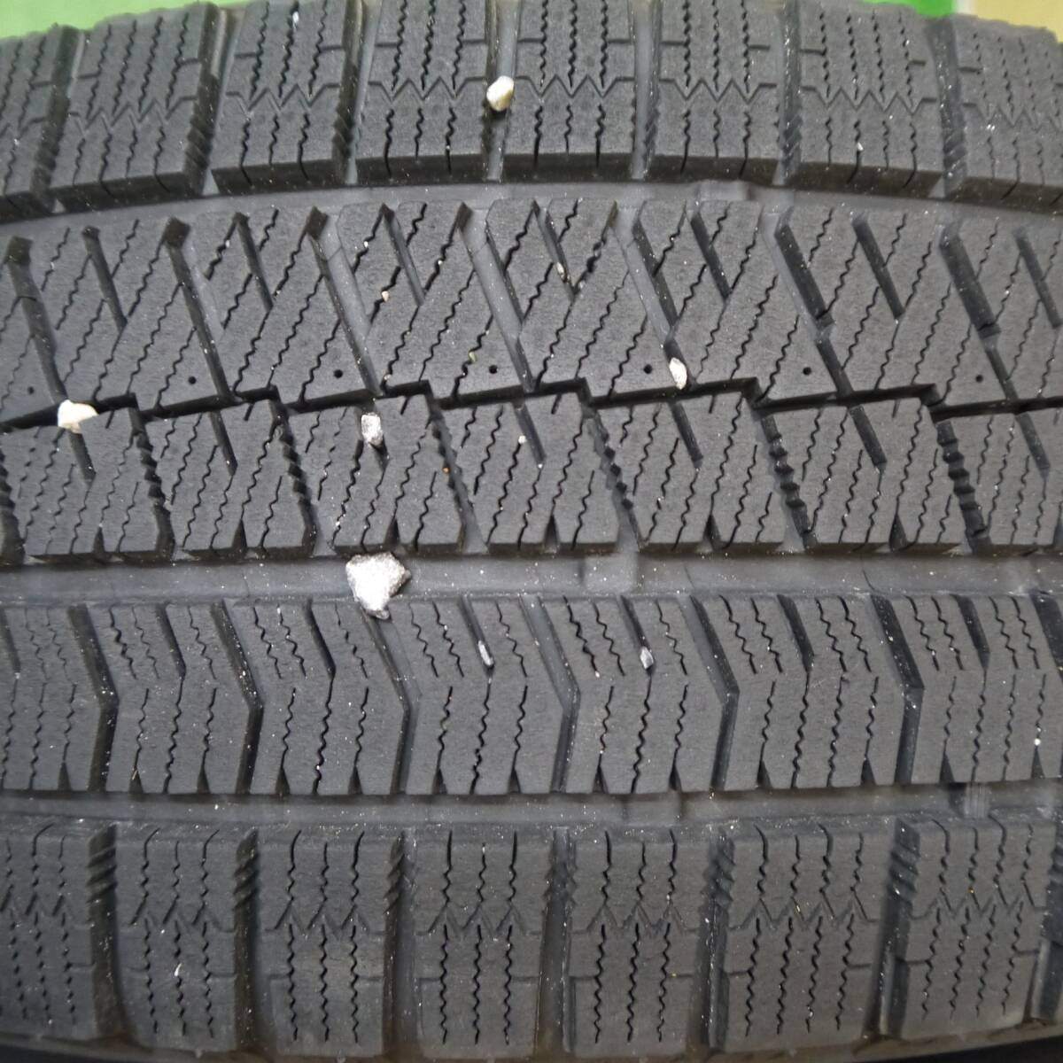バリ溝！24年！キレイ！9.5分★スタッドレス 215/55R17 ブリヂストン ブリザック VRX2 SCHNEIDER ATECH シュナイダー 17インチ PCD114.3/5H★5031902Hス