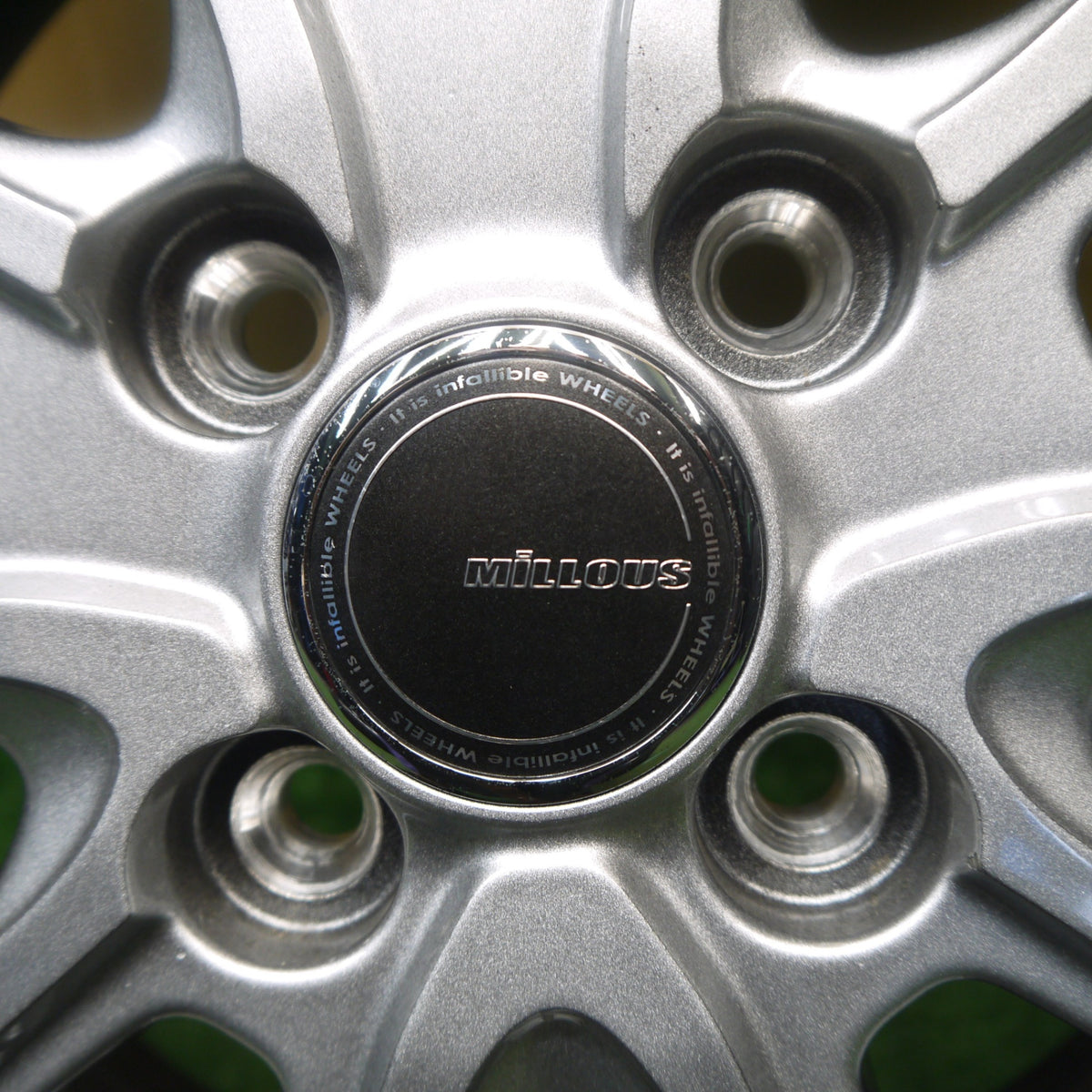 バリ溝！23年！9.5分◎165/55R14 95/93N ヨコハマ PARADA PA03 MiLLOUS VX ミルアス 14インチ 軽サイズ 軽トラック 軽バン 等 PCD100/4H◎6092801Hノ