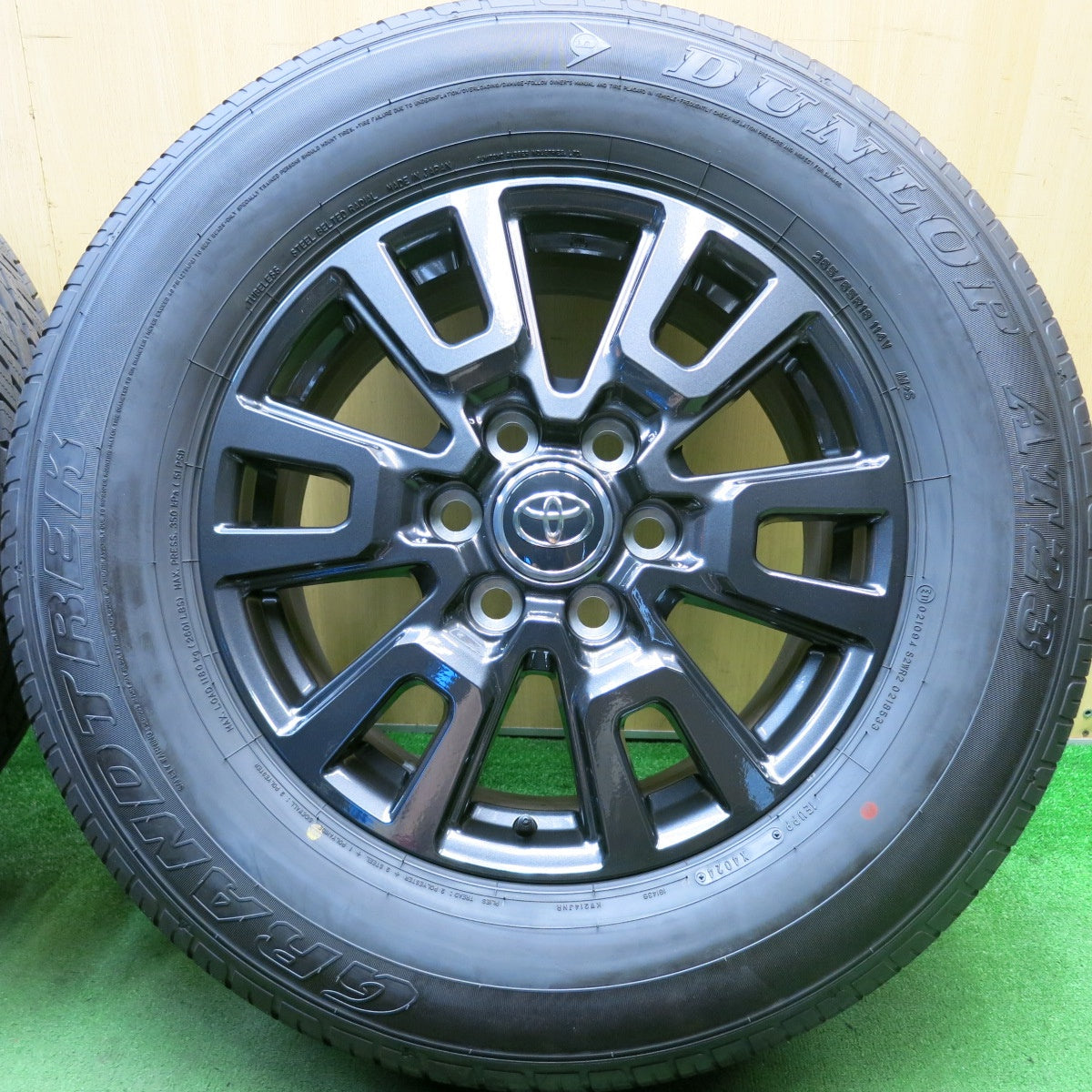 新車外し！24年★トヨタ ランクル 250 VX 純正 265/65R18 ダンロップ AT23 グラントレック 18インチ PCD139.7/6H★5071304HAノ
