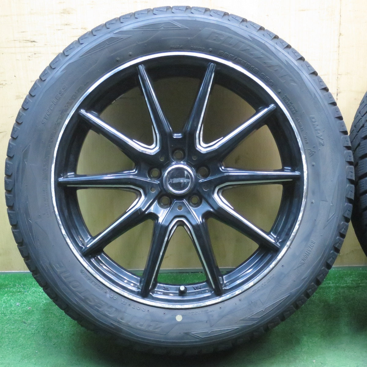 バリ溝！8.5分★XV フォレスター 等 225/55R18 スタッドレス ブリヂストン ブリザック DM-V2 X CROSS SPEED クロススピード 18インチ PCD100/5H★5091901NJス