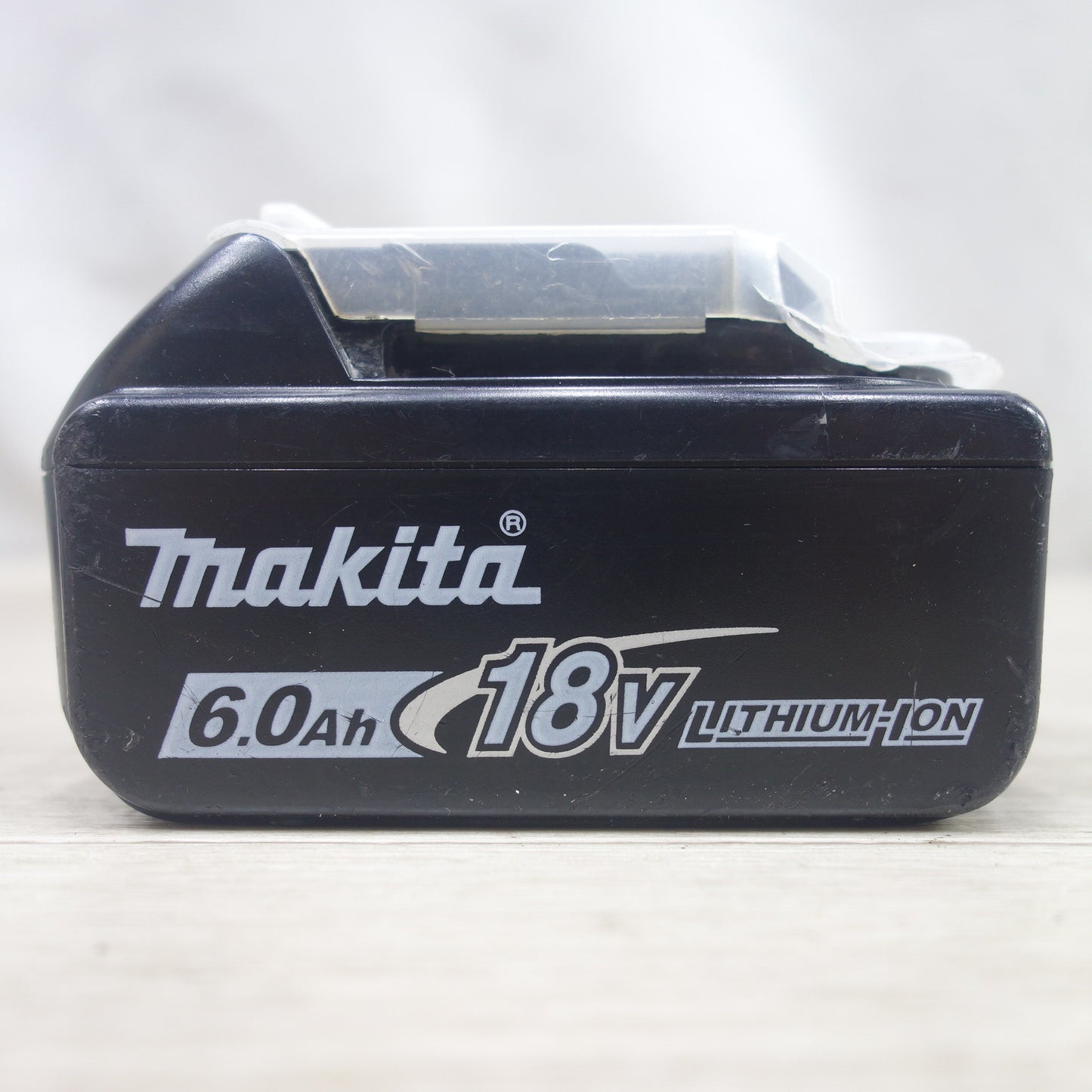 [送料無料] ◆マキタ 純正 Li-on リチウム イオン バッテリー BL1860B 雪マーク付き DC 18V 6.0Ah 108Wh 電動 工具 に makita◆
