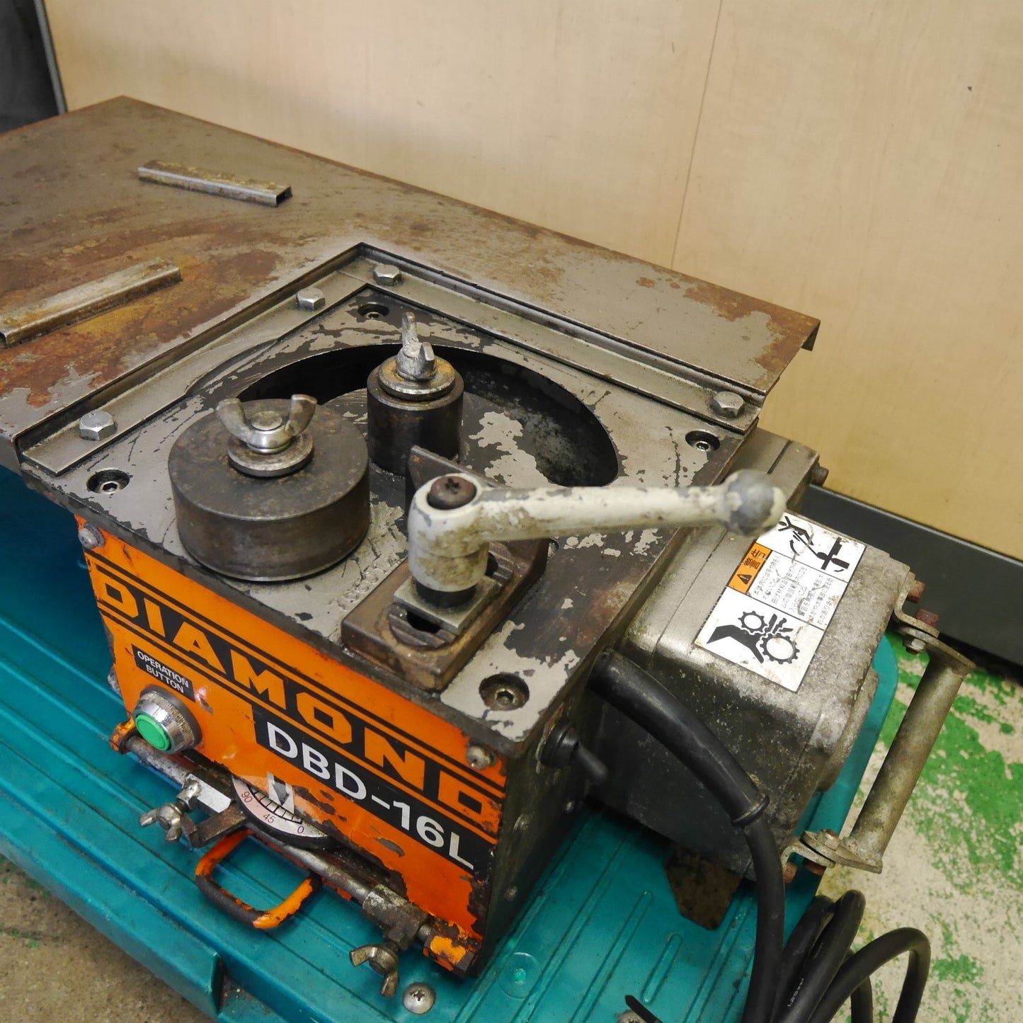 [送料無料] ☆DIAMOND 鉄筋 ベンダー DBD-16L 電動 工具 曲げ 加工 ポータブル コード式 ダイヤモンド☆