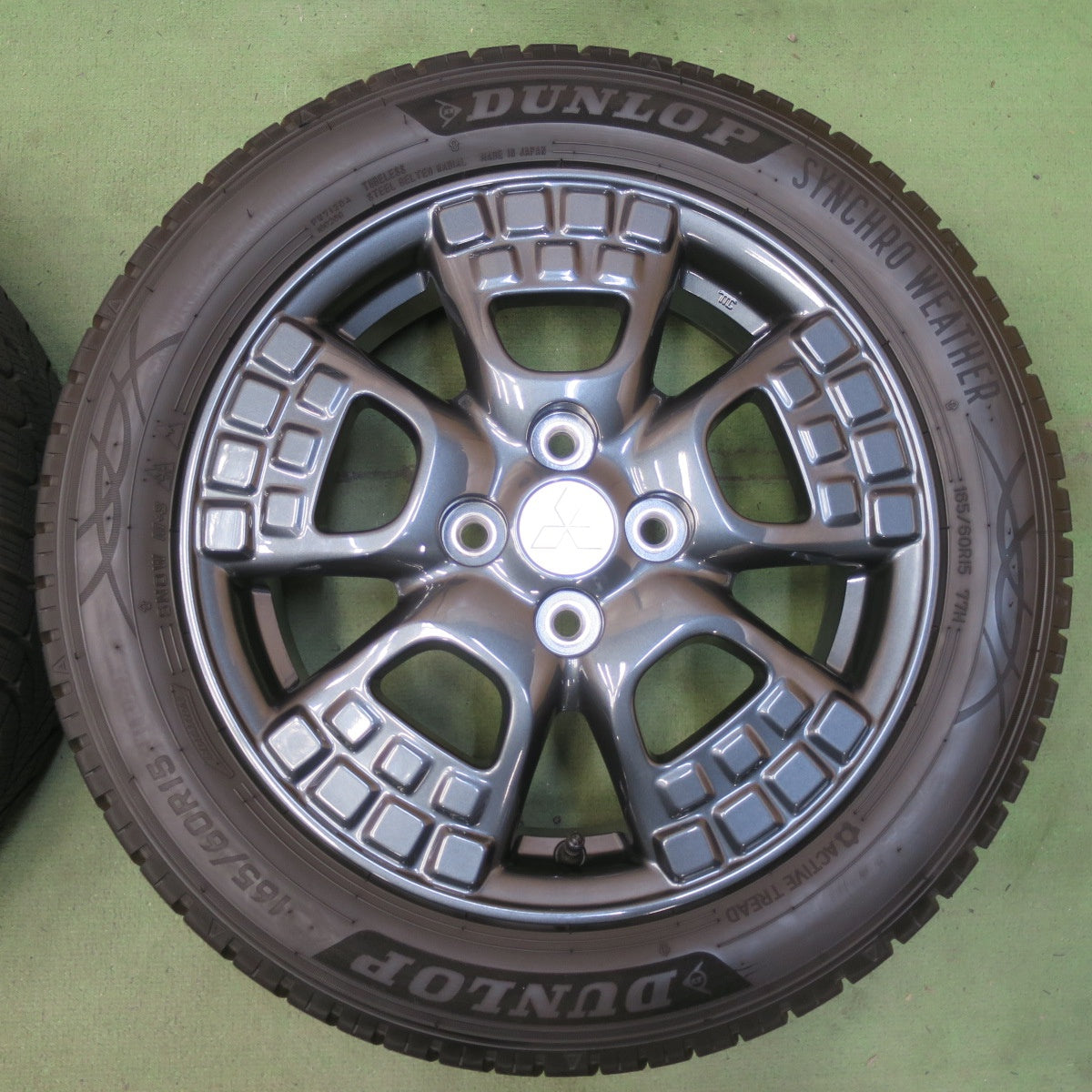 新車外し！25年！ほぼ未使用◎三菱 デリカ ミニ 4WD BA6A 純正 165/60R15 ダンロップ SYNCHRO WEATHER オールシーズン シンクロウェザー 15インチ PCD100/4H◎6062002イス
