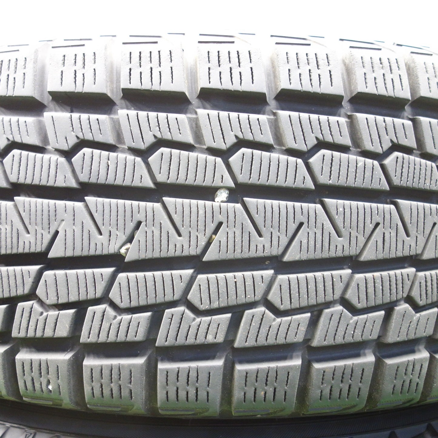 バリ溝！23年！キレイ！9.5分★フォレスター 等 225/60R17 スタッドレス ヨコハマ アイスガード G075 SCHNEIDER MiD シュナイダー 17インチ PCD100/5H★5120403KTス
