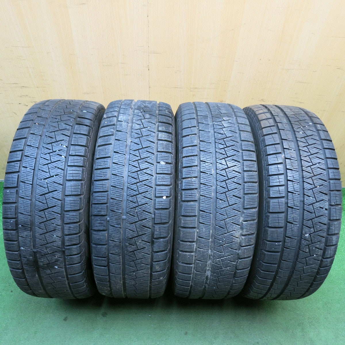 バリ溝！8.5分◎シトロエン C5 エアクロス 純正 235/55R18 スタッドレス ピレリ アイスアシンメトリコ 18インチ PCD108/5H◎6071905HAス