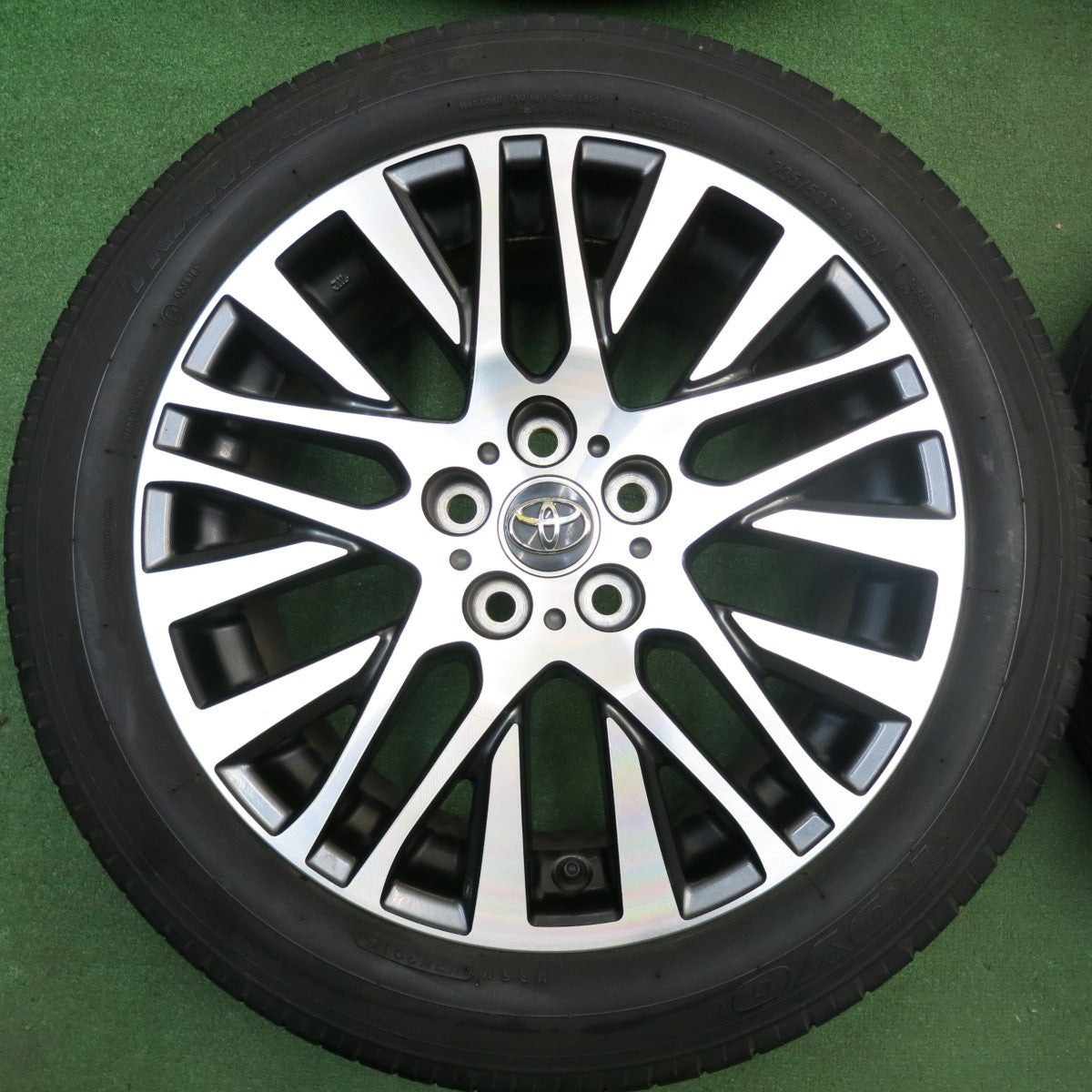 キレイ★トヨタ 30系 アルファード ヴェルファイア 純正 235/50R18 トーヨー トランパス R30 18インチ PCD114.3/5H★6012902HAノ