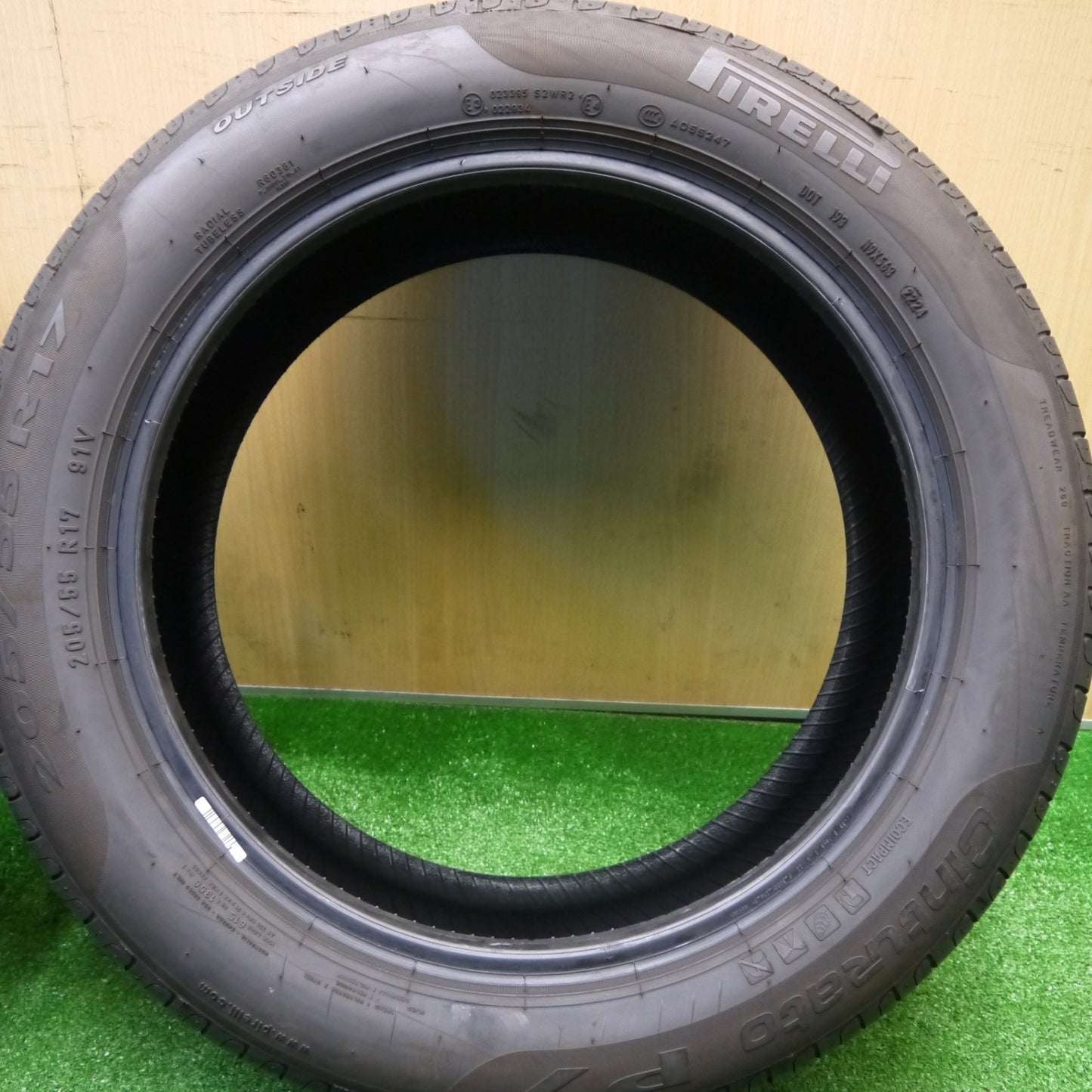 バリ溝！24年！9.5分★205/55R17 ピレリ Cinturato P7 タイヤ 17インチ ベンツ Aクラス Bクラス 等★5111003Hノタ