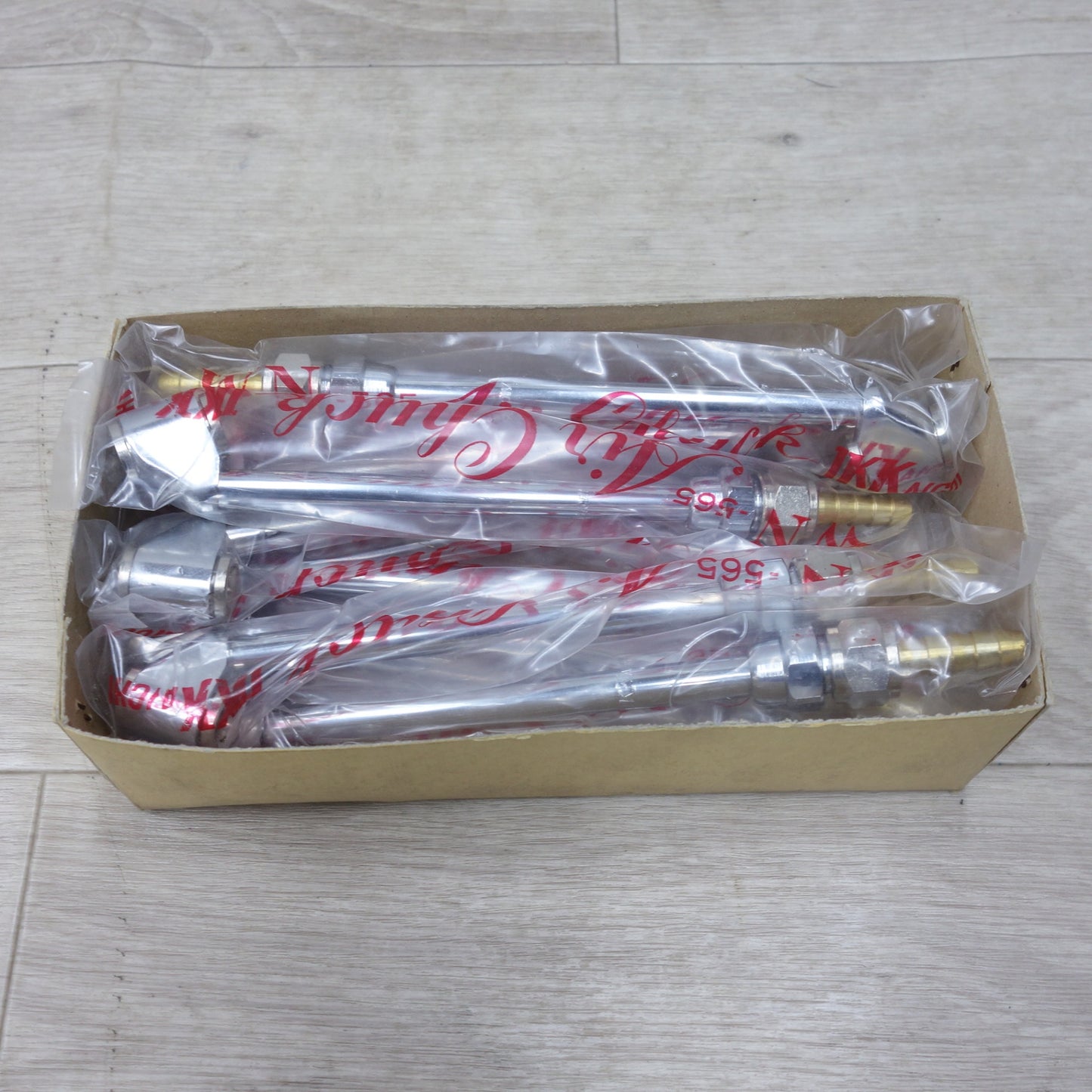 [送料無料] 未使用!◆IKK AICHI 乗用車 小型トラック用 タイヤ エアー チャック Air Chuck WN-565 12本セット / エアーゲージ 棒ゲージ 伊藤金属工業◆