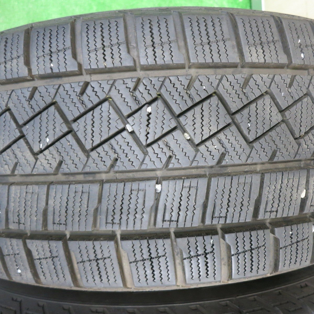 バリ溝！22年！8.5分★ボルボ 等 205/55R16 スタッドレス ピレリ ゼロ アシンメトリコ C-WORKS MS-1 16インチ PCD108/5H★4120613TNス
