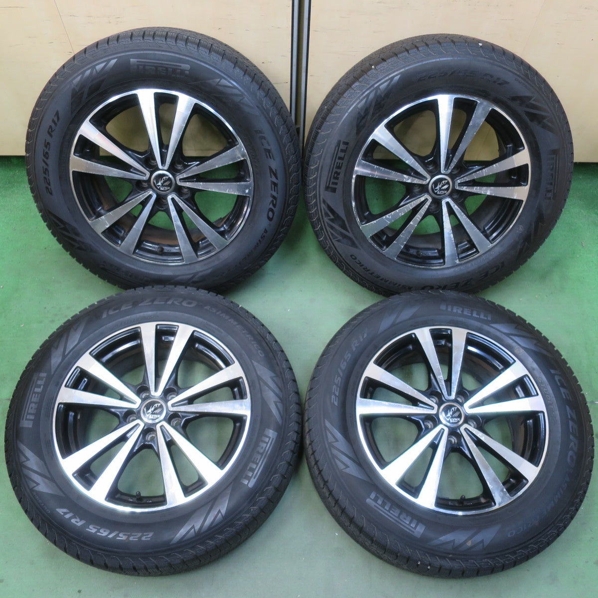 バリ溝！22年！9分★スタッドレス 225/65R17 ピレリ アイスゼロ アシンメトリコ LYNX Prauzer リンクス プラウザー 17インチ PCD114.3/5H★6042105イス