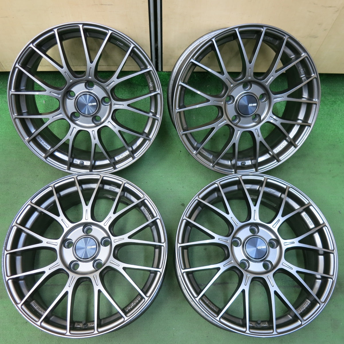 4本価格★ENKEI PFM1 17インチ ホイール エンケイ 17×7J PCD114.3/5H★5051609SYホ