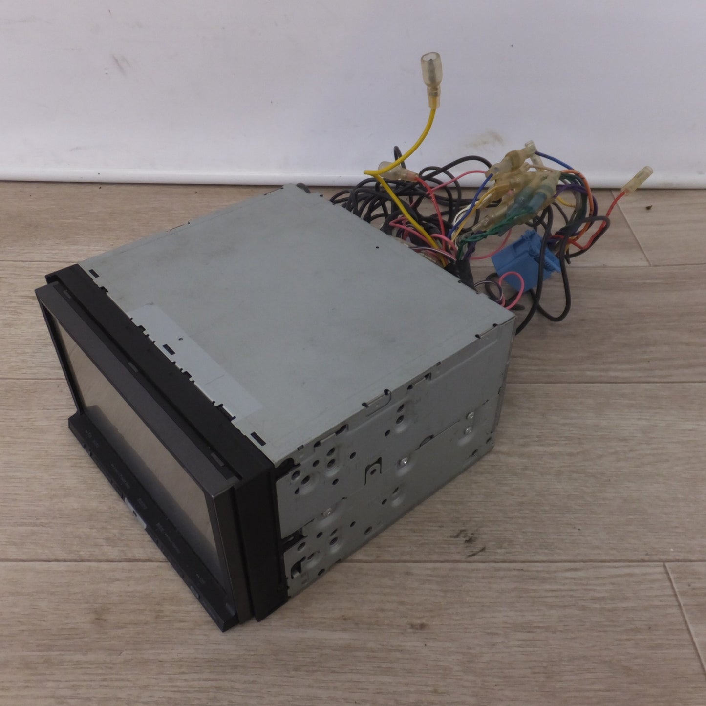 [送料無料] ★カロッツェリア carrozzeria AV一体型HDDナビゲーション 楽ナビ AVIC-HRZ900(36)★