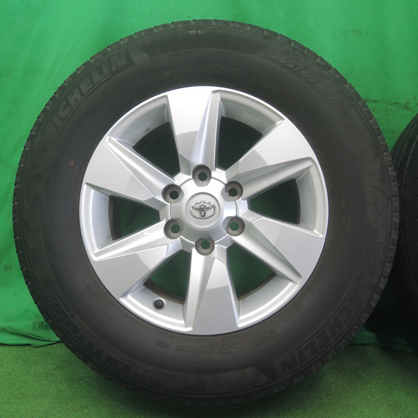 *送料無料* キレイ★トヨタ 150系 ランクル プラド 純正 265/65R17 ミシュラン LATITUDE TOUR 17インチ PCD139.7/6H★4060101ナノ