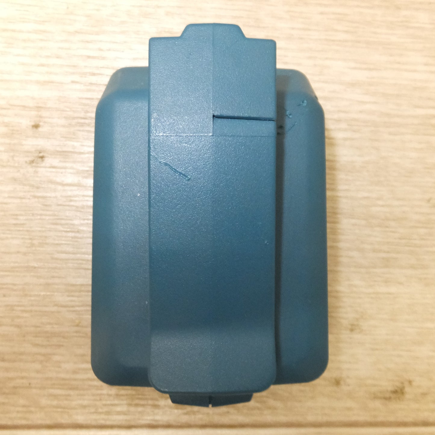 [送料無料] キレイ★マキタ makita バッテリ BL1015　USB用アダプタ ADP06　セット★