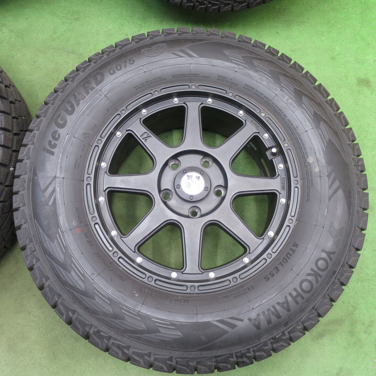 バリ溝！24年！9.5分★ラングラー 等 XTREME-J XJ 265/70R17 スタッドレス ヨコハマ アイスガード G075 17インチ エクストリームJ PCD127/5H★6013108ナス