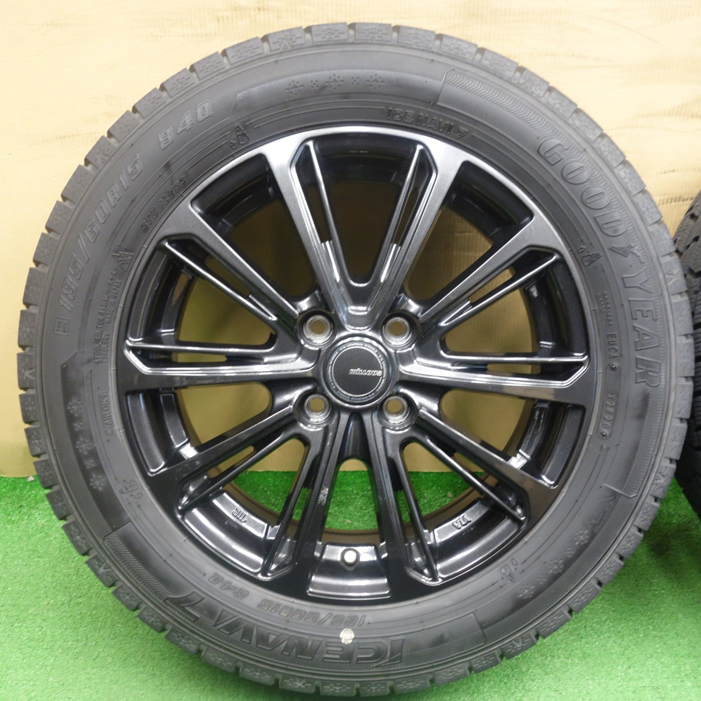 バリ溝！9分◎スタッドレス 185/60R15 グッドイヤー アイスナビ7 MiLLOUS DF ミルアス 15インチ PCD100/4H◎6062201KTス