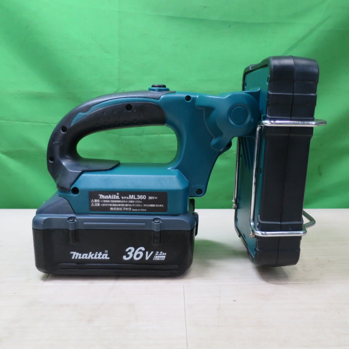 [送料無料] キレイ☆マキタ 充電式 蛍光灯 ML360 充電器 DC36WA ライト 照明 器具 バッテリー BL3622A 36V コードレス makita☆
