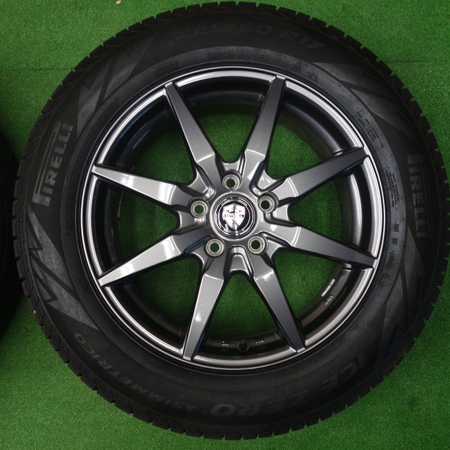 バリ溝！25年！キレイ！9.5分以上★スタッドレス 225/60R17 ピレリ アイスゼロ アシンメトリコ ESTROSA EST-8S エステローザ 17インチ PCD114.3/5H★6050201KTス