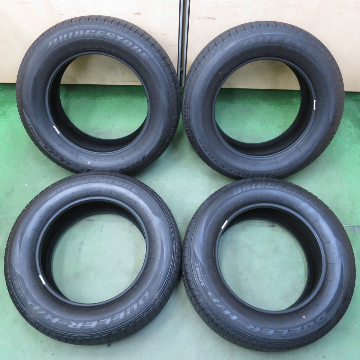 新車外し！22年★265/60R18 ブリヂストン デューラー H/P SPORT DUELER タイヤ 18インチ ランクル プラド ハイラックス サーフ パジェロ 等★6062405イノタ