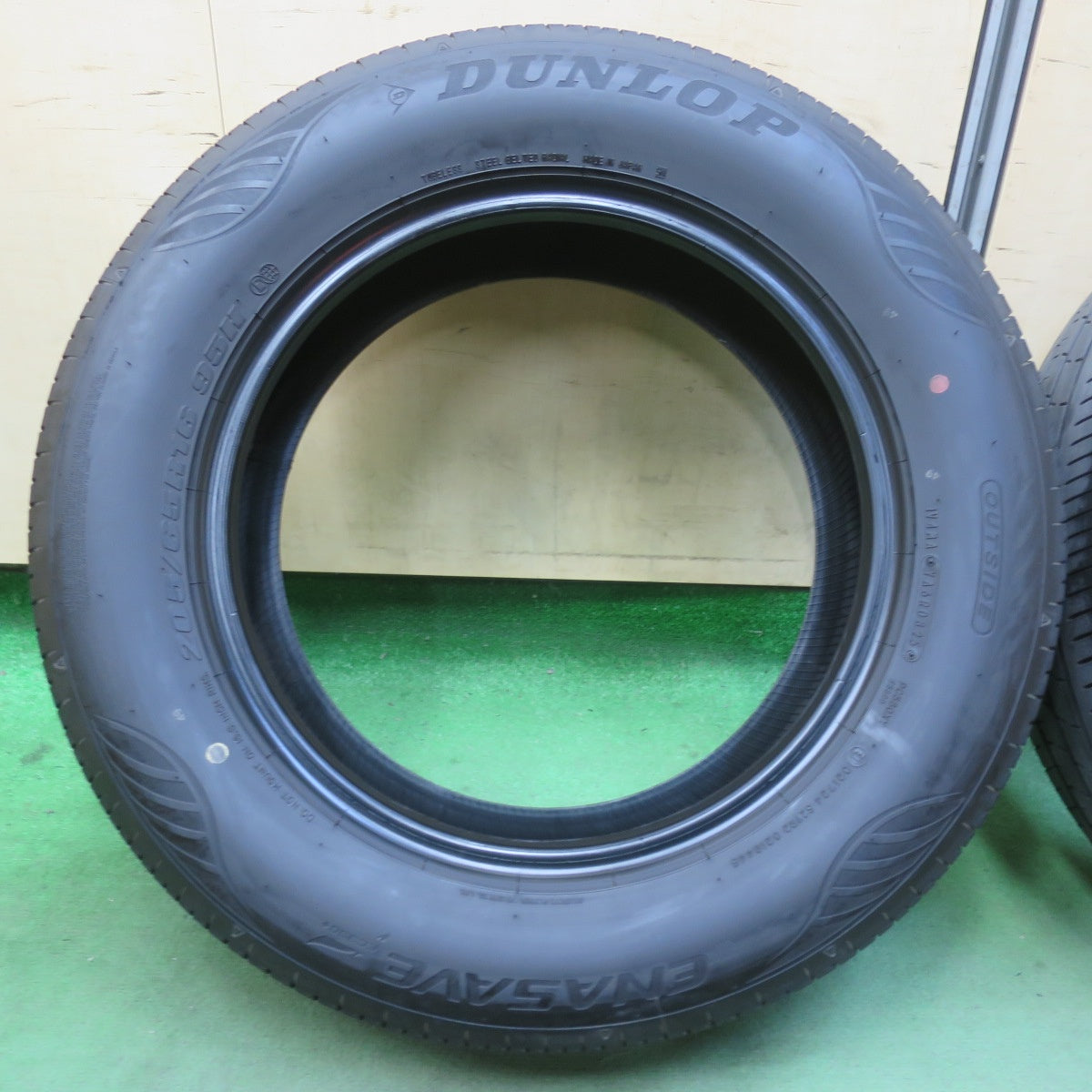 バリ溝！25年！9.5分以上★205/65R16 ダンロップ エナセーブ EC350+ タイヤ 16インチ セレナ カムリ ヤリスクロス エスティマ 等★5121004イノタ