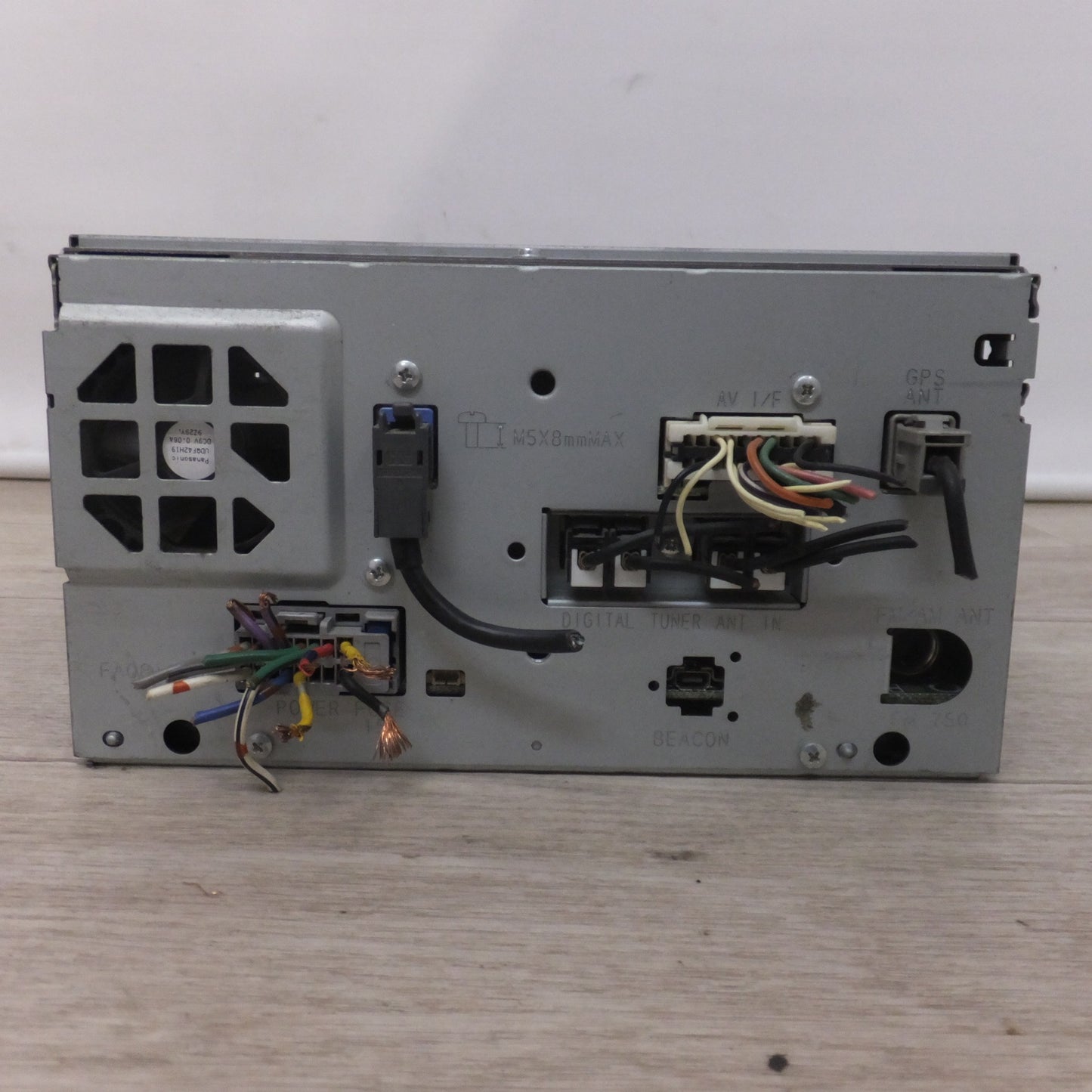 [送料無料] ジャンク★パナソニック Panasonic SDカーナビステーション Strada CN-MW200D[45]★