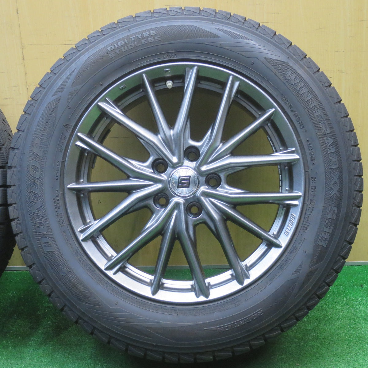 バリ溝！キレイ！9.5分以上★スタッドレス 225/65R17 ダンロップ ウインターマックス SJ8 SEIN DW1432 SD03 AME ザイン 17インチ PCD114.3/5H★5112503NJス