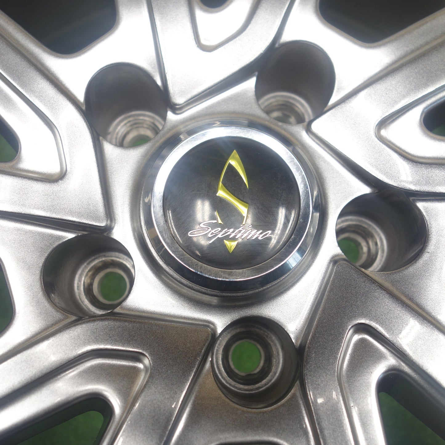 バリ溝！22年！キレイ！9.5分以上★WORK Septimo G01+ 225/60R17 スタッドレス トーヨー ウインター トランパス TX ワーク セプティモ 17インチ PCD114.3/5H★6030501KTス