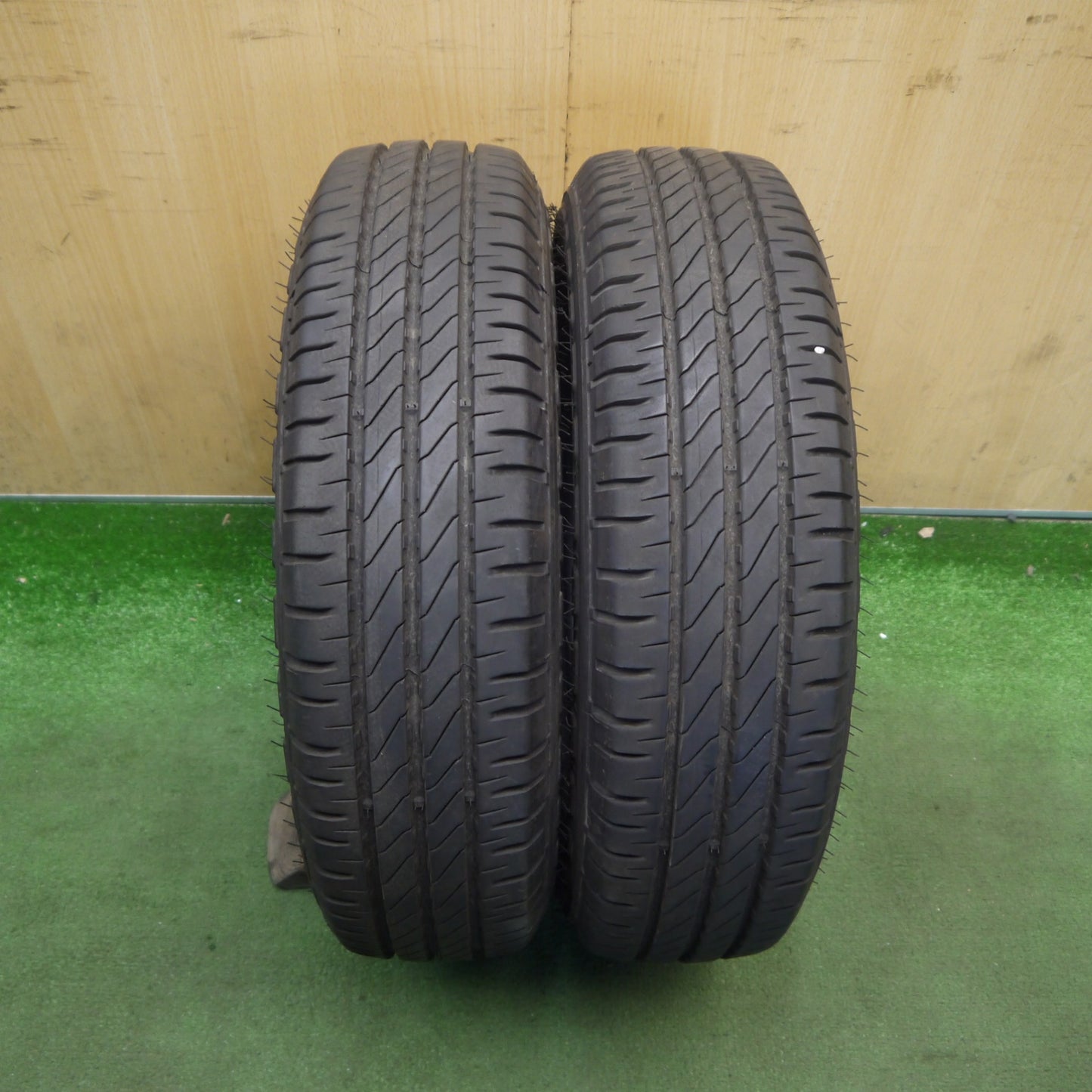 バリ溝！24年！9.5分！2本★165/80R14 LT 97/95R ミシュラン AGILIS3 アジリス3 タイヤ 14インチ バン ライト トラック 等★6060207Hノ