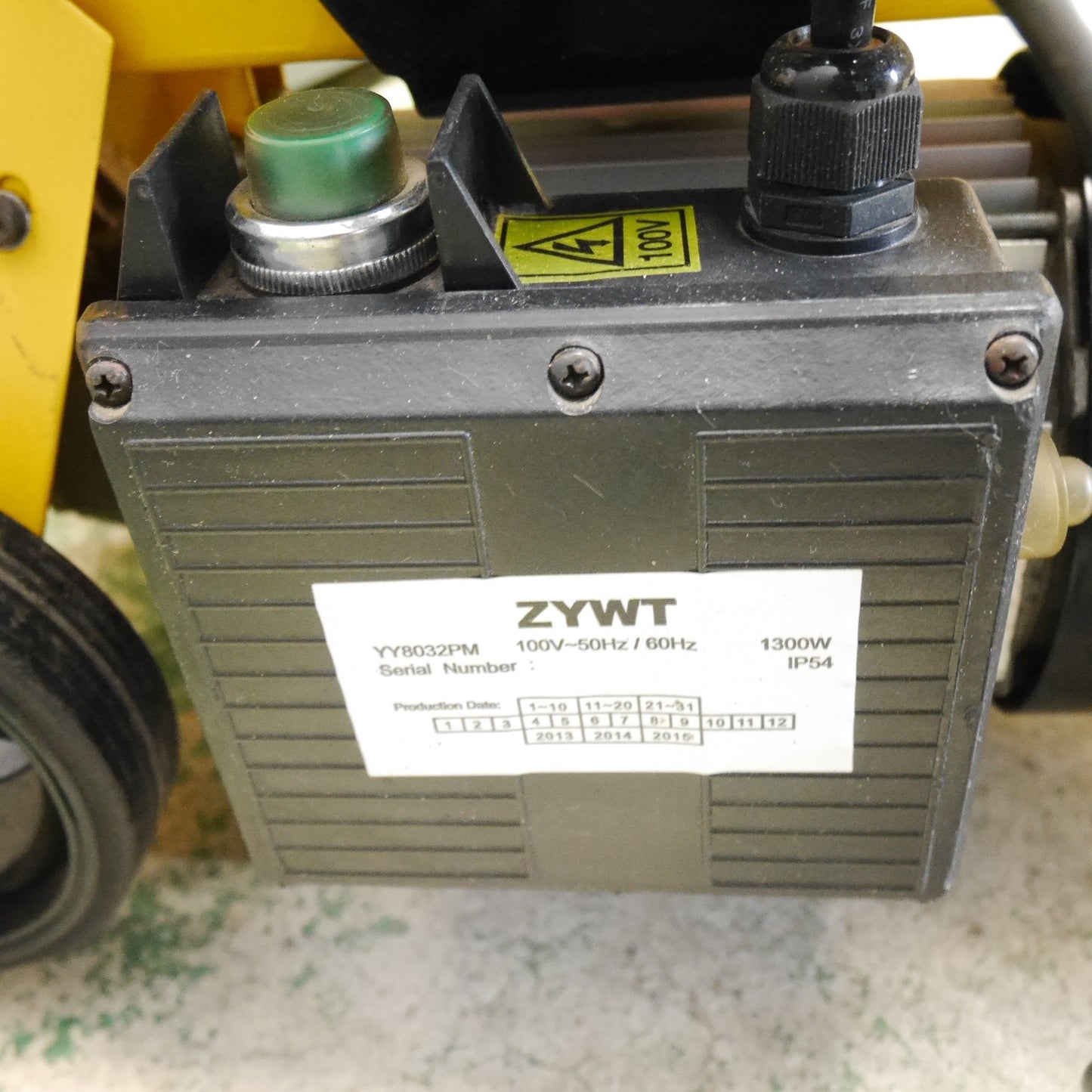 [送料無料] キレイ☆シンセイ ProQ-gear Hi Power 油圧式 電動 薪割機 LS4T-52 薪 割り 機 ハイ パワー 切断機 カッター マキ まき☆