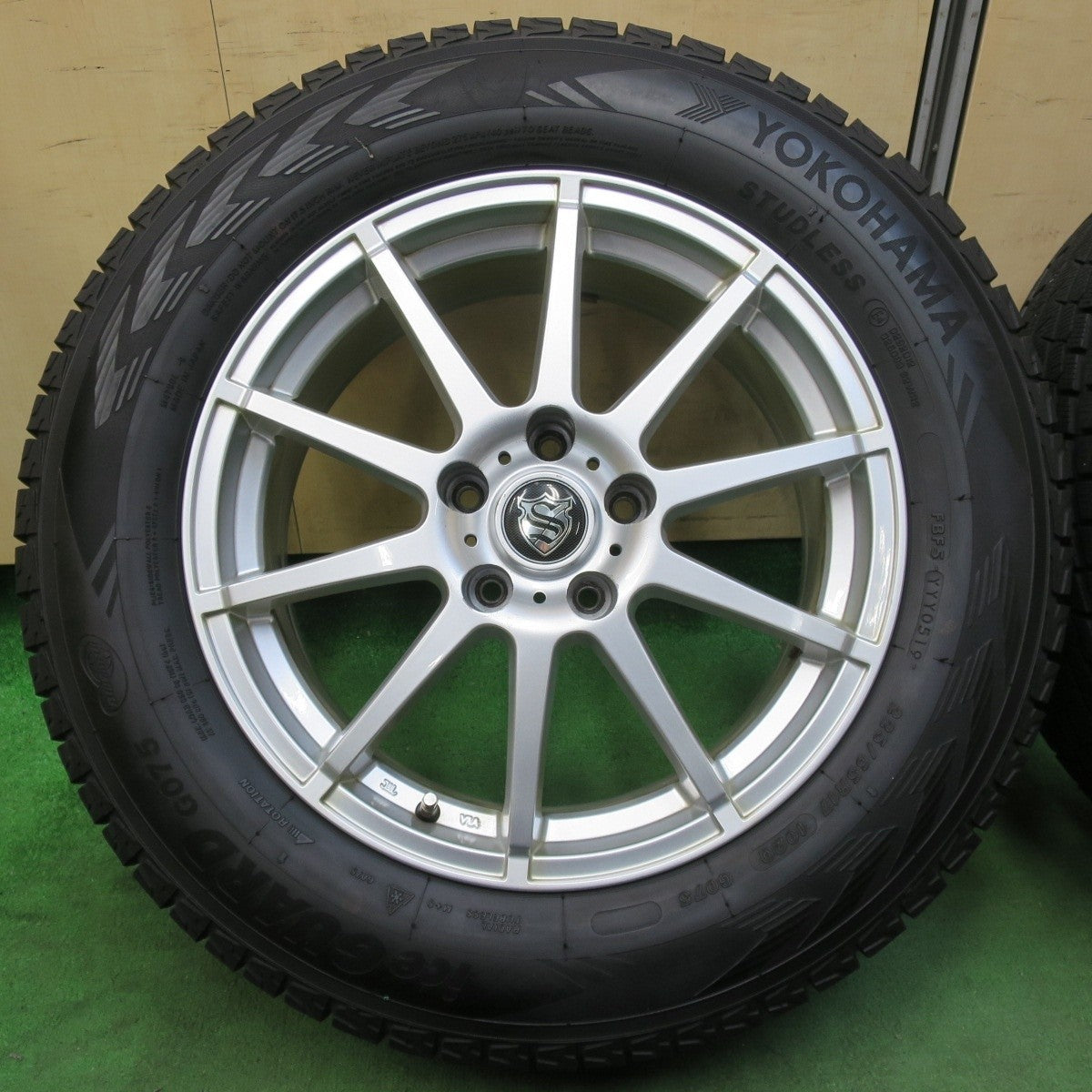 バリ溝！9.5分★スタッドレス 225/65R17 ヨコハマ アイスガード G075 社外 アルミ 17インチ PCD114.3/5H★5012514イス