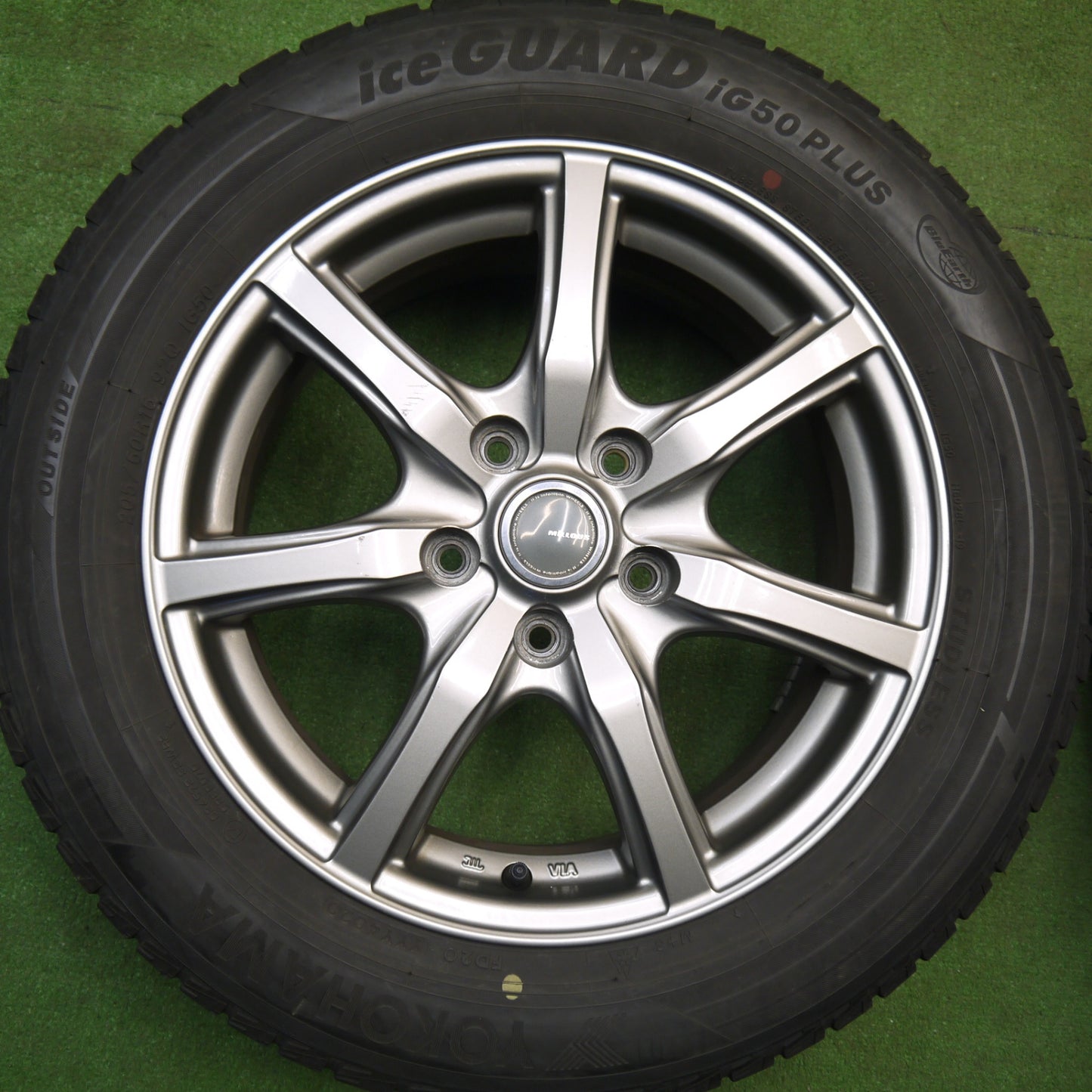 バリ溝！キレイ！8.5分★スタッドレス 205/60R16 ヨコハマ アイスガード iG50 プラス MILLOUS Ki ミルアス 16インチ PCD114.3/5H★6011404Hス
