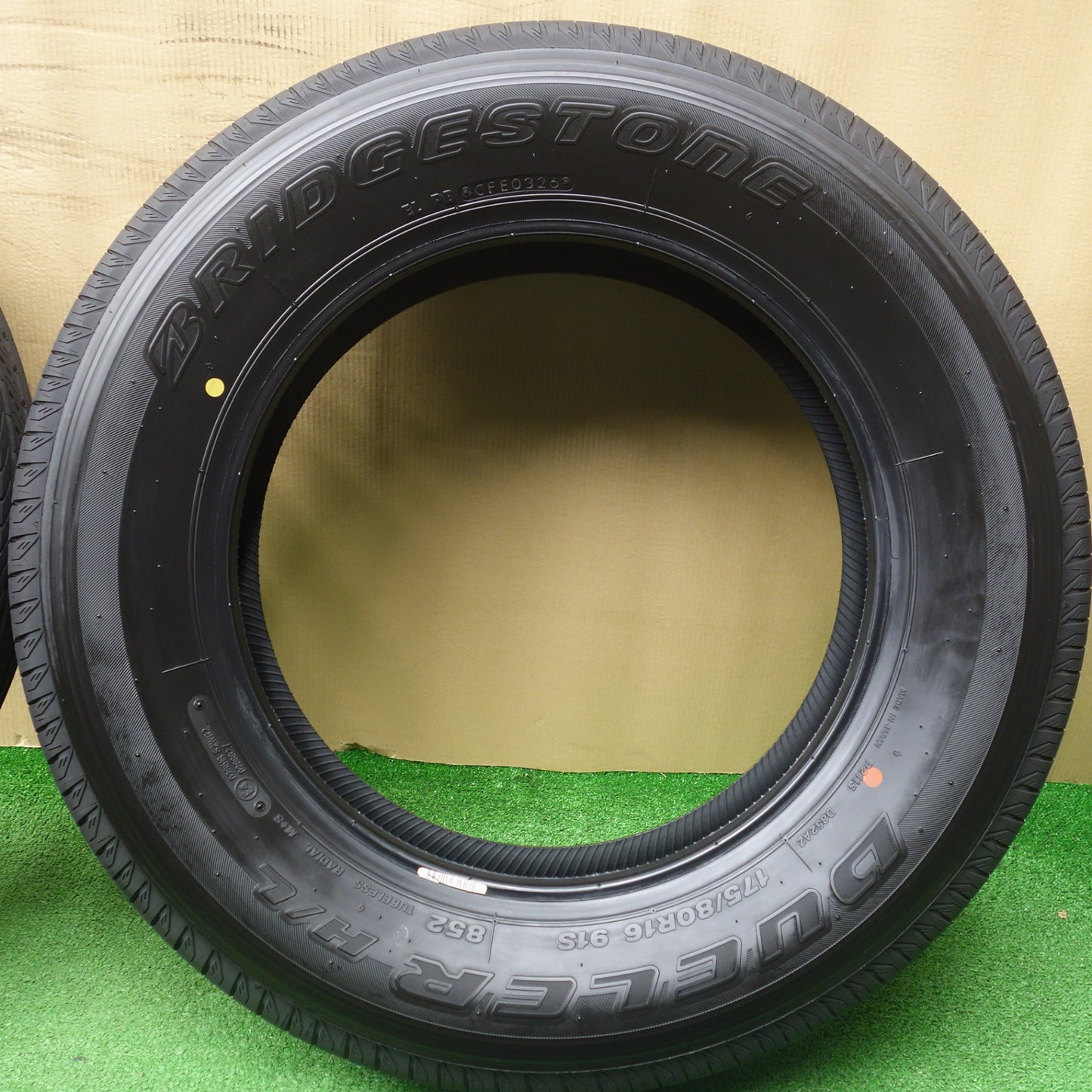 新車外し！26年★ジムニー 等 175/80R16 ブリヂストン デューラー H/L 852 DUELER 16インチ タイヤ★6052302KTノタ