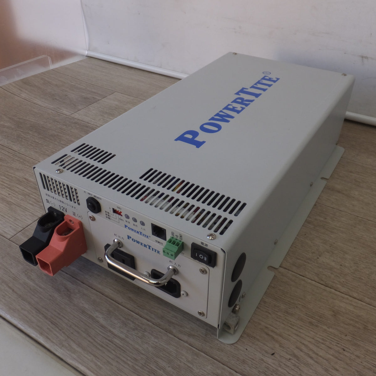 キレイ★未来舎 POWERTITE 1500W 転送式DC-ACインバーター SINE WAVE INVERTER SI-SU1503　12Vdc 100Vac(1)★