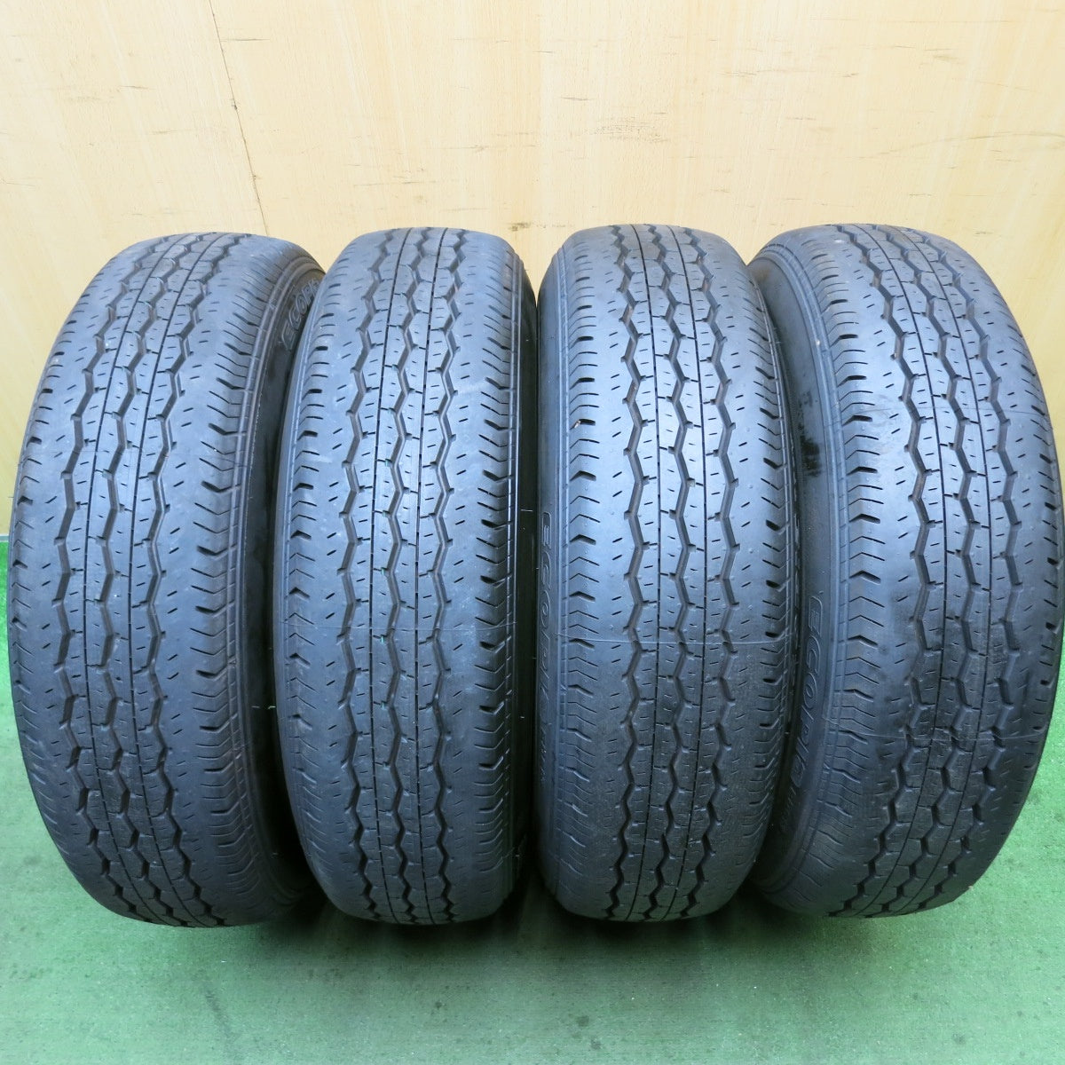 新車外し！22年★トヨタ ハイエース 純正 スチール 195/80R15 107/105N ブリヂストン エコピア RD613 15インチ PCD139.7/6H★5092104HAノ