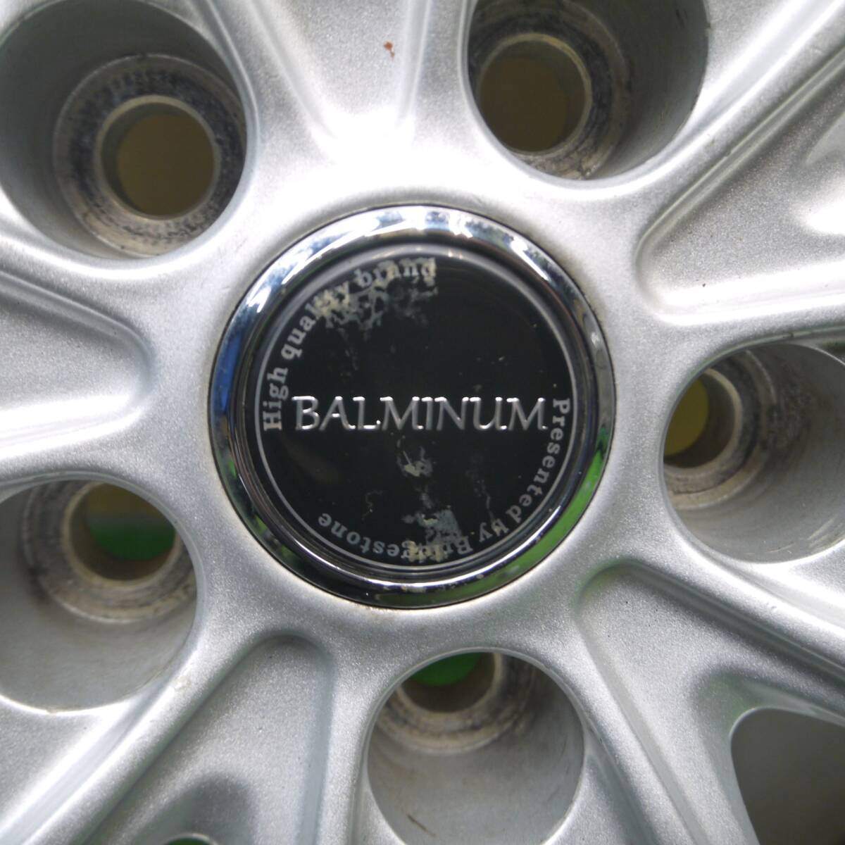 バリ溝！キレイ！9.5分★スタッドレス 215/65R16 ダンロップ ウインターマックス WM01 BALMINUM バルミナ 16インチ PCD114.3/5H★5012709Hス