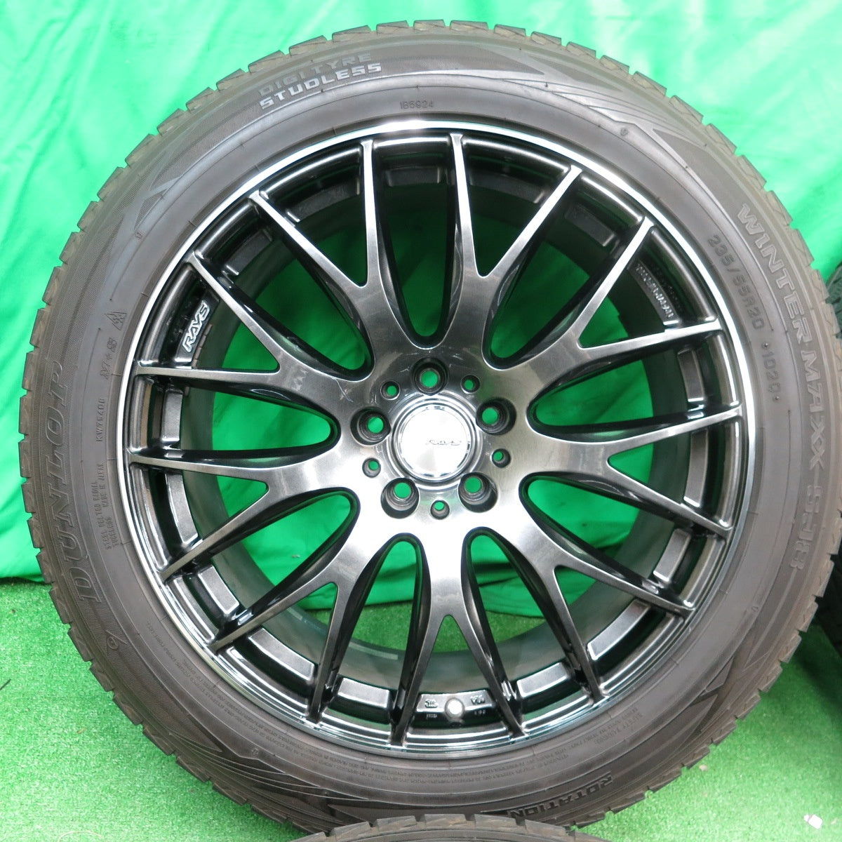 *送料無料* バリ溝！9分★RAYS HOMURA 2×9 FC 235/55R20 スタッドレス ダンロップ ウインターマックス SJ8 レイズ ホムラ PCD114.3/5H★4042301ナス