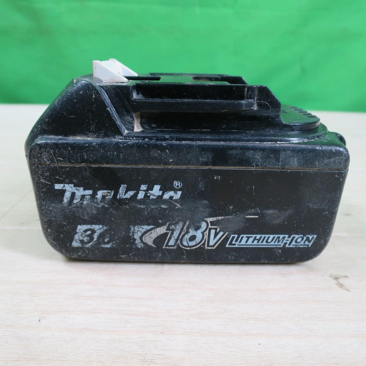 [送料無料] ☆マキタ 充電 式 インパクト ドライバ TD173D 18V 電動 工具 DIY Makita☆