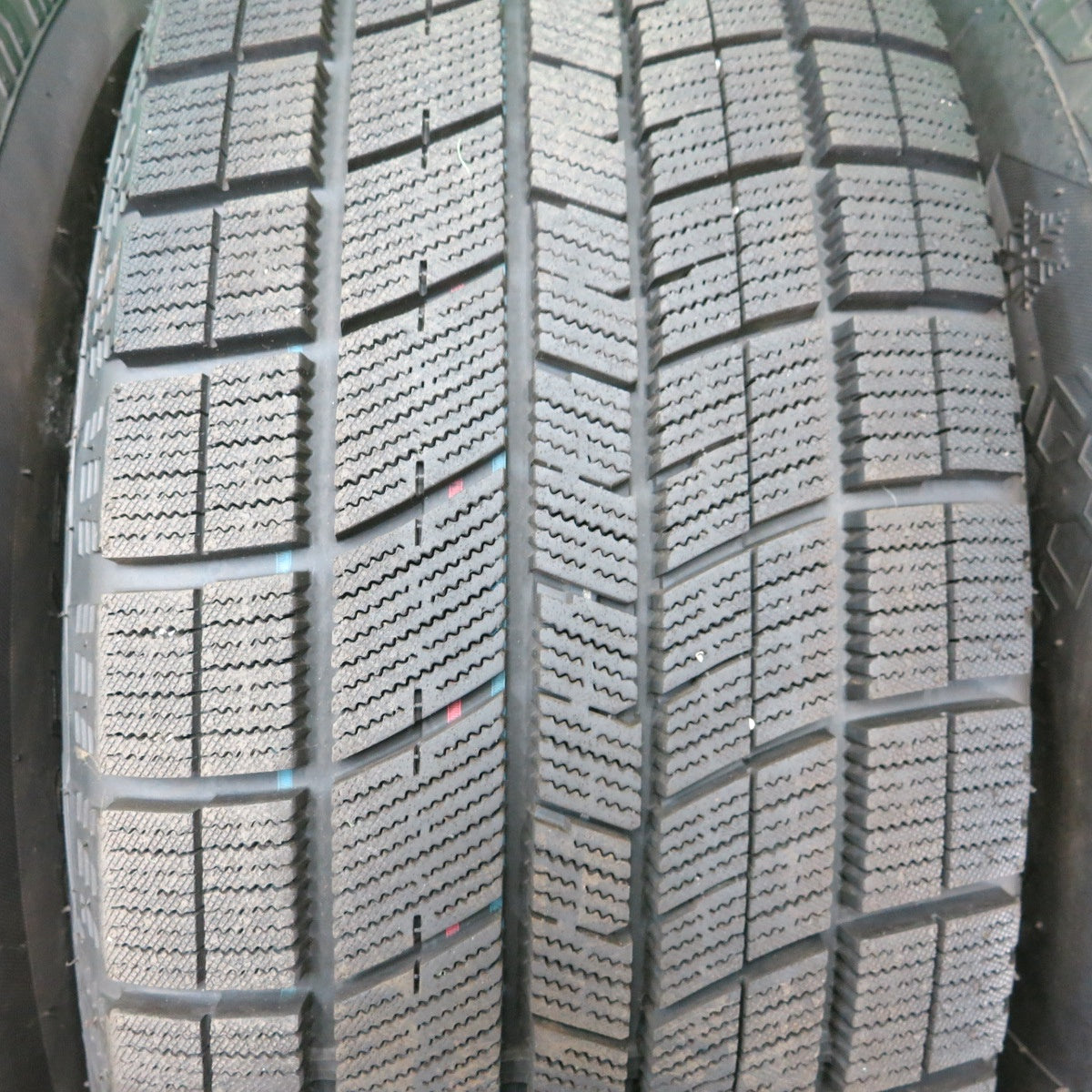 *送料無料* バリ溝！21年！9.5分★ハマー H3 純正 265/70R16 スタッドレス ナンカン アイスアクティバ AW-1 16インチ PCD139.7/6H★4052006ナス
