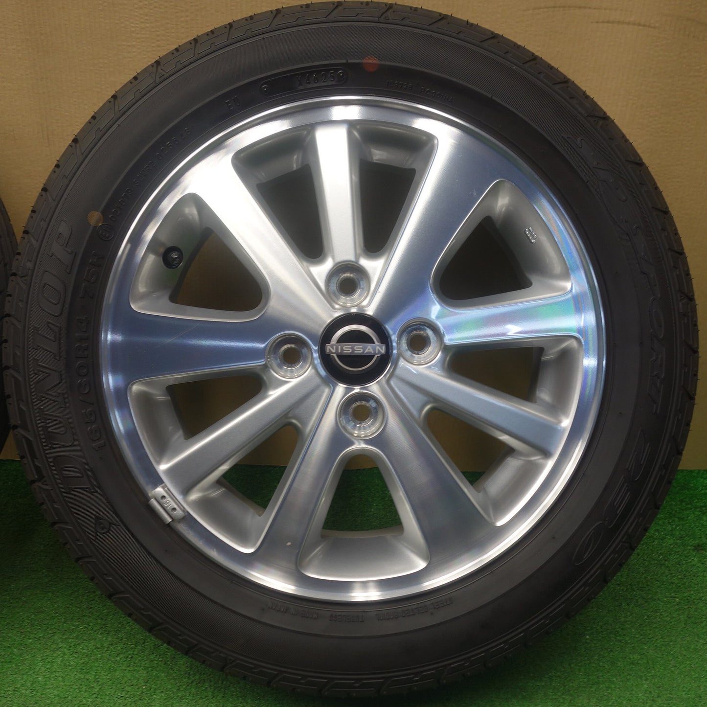 新車外し！25年★日産 クリッパー リオ 純正 165/60R14 ダンロップ SPスポーツ 230 14インチ PCD100/4H★6032302KTノ