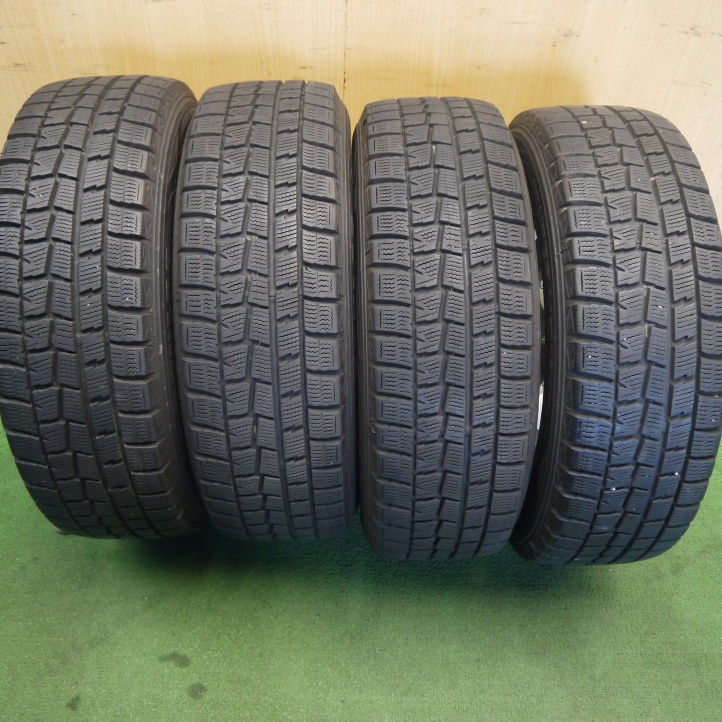 キレイ◎FIAT フィアット 500 TARGA AGA 500 175/65R14 スタッドレス ダンロップ ウインターマックス WM01 14インチ PCD98/4H◎6071503Hス