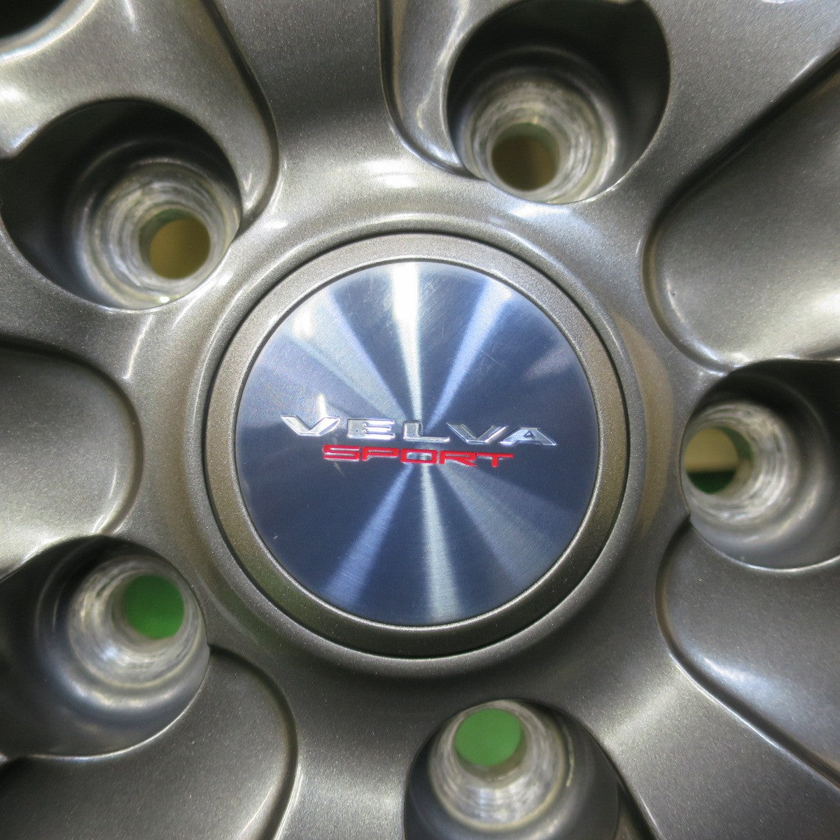 バリ溝！22年！キレイ！9分◎スタッドレス 185/65R15 ブリヂストン ブリザック VRX3 VELVA SPORT ヴェルヴァ スポーツ 15インチ PCD114.3/5H◎6081208イス