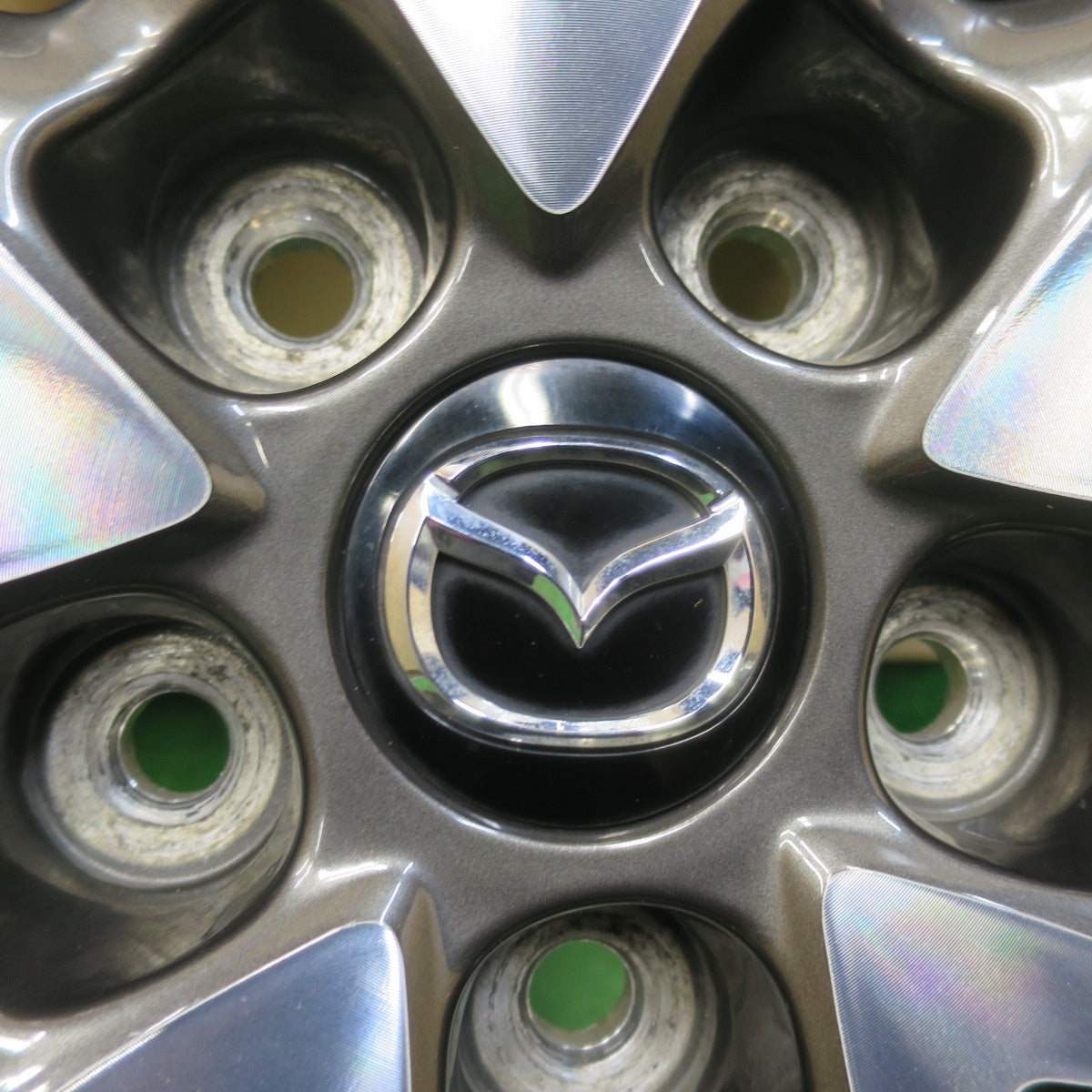 バリ溝！22年！キレイ！9分★マツダ CX-3 純正 215/50R18 スタッドレス ヨコハマ アイスガード iG60 18インチ CX3 PCD114.3/5H★5111203イス