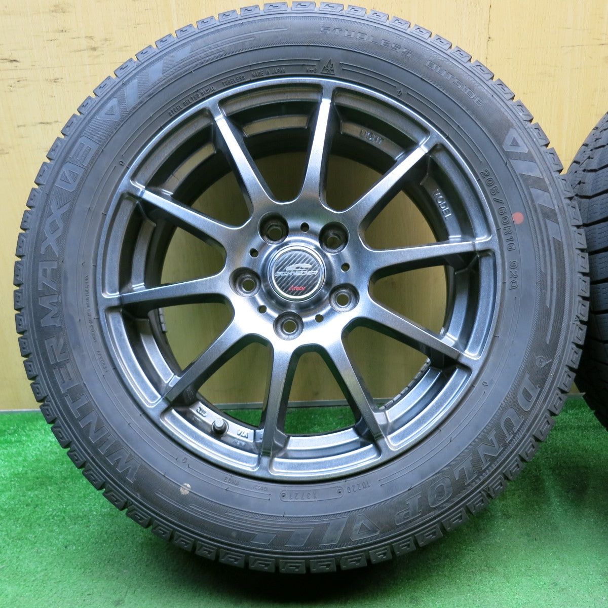 キレイ！21年★スタッドレス 205/60R16 ダンロップ ウインターマックス03 SCHNEIDER シュナイダー 16インチ PCD114.3/5H★5062005NJス