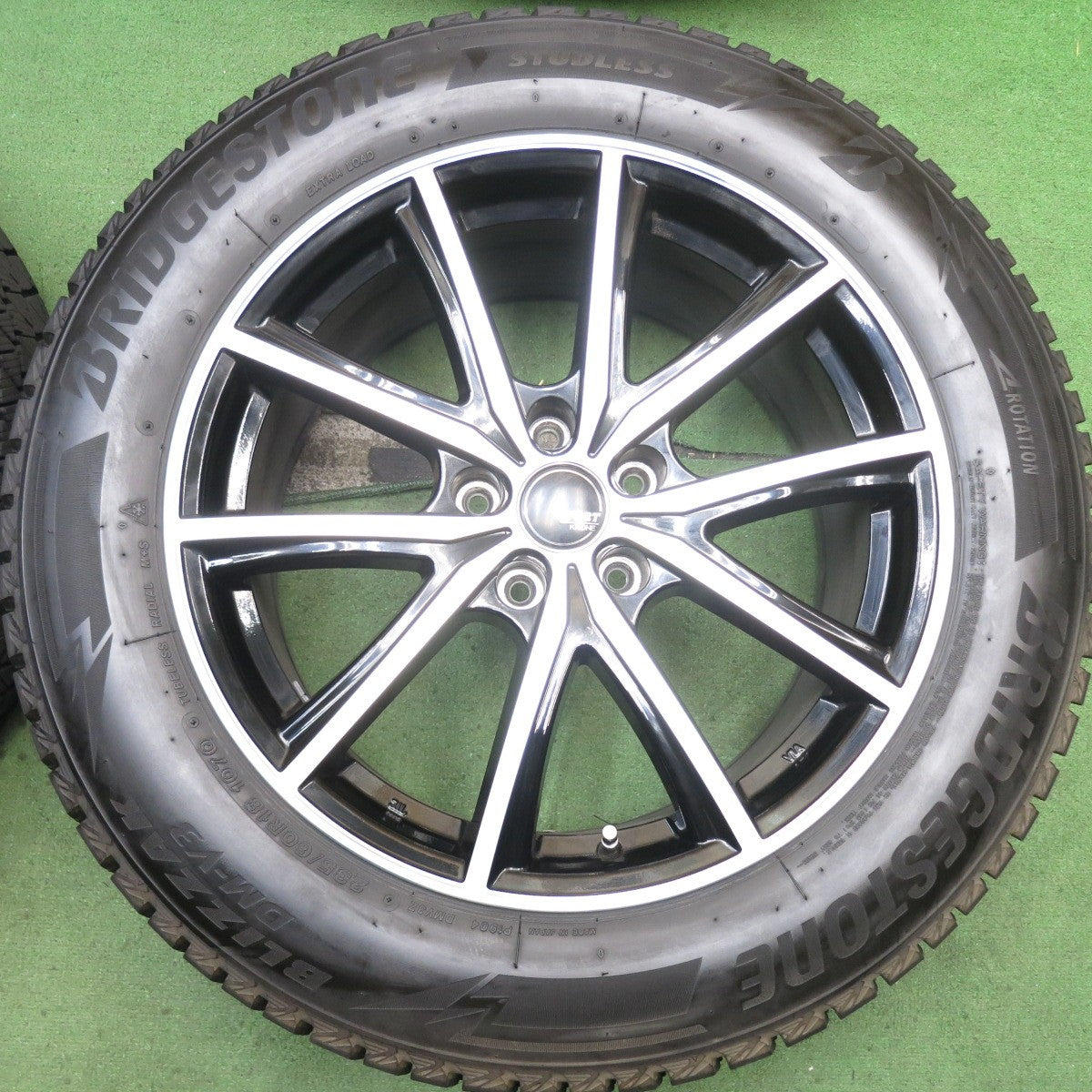 バリ溝！23年！9.5分◎スタッドレス 235/60R18 ブリヂストン ブリザック DM-V3 SPORT KRONE スポルト クローネ 18インチ PCD114.3/5H◎6083001HAス