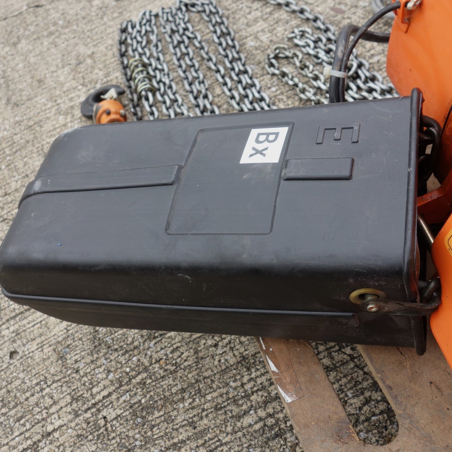 [送料無料] ◆HITACHI 日立産機 チェーンホイスト 1/2SH2 電動チェーンブロック LIFT9m 500kg 200V◆