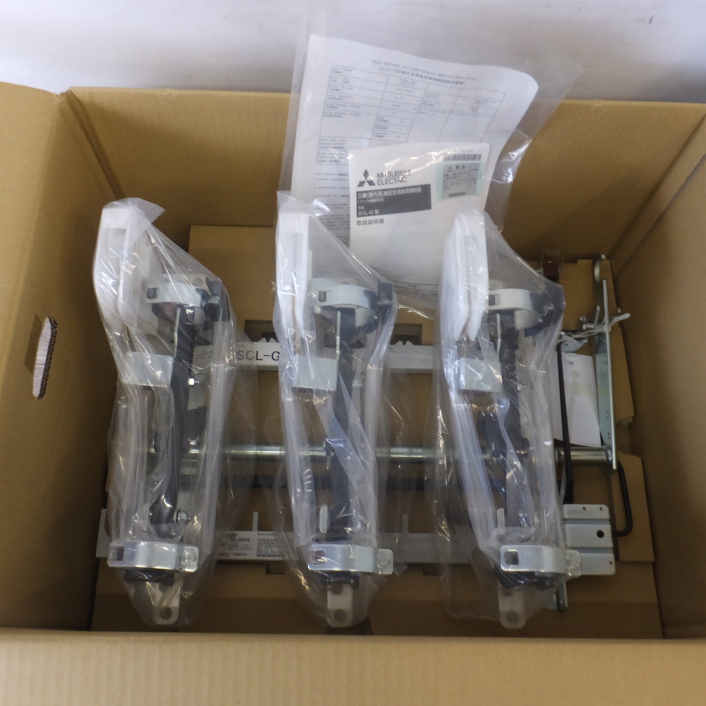●複数在庫有●[送料無料] 未使用★三菱 MITSUBISHI 負荷開閉器 断路器 SCL-GHS1R-NNY　3.6/7.2kV 200A　限流ヒューズ T50A(CL-LB)★