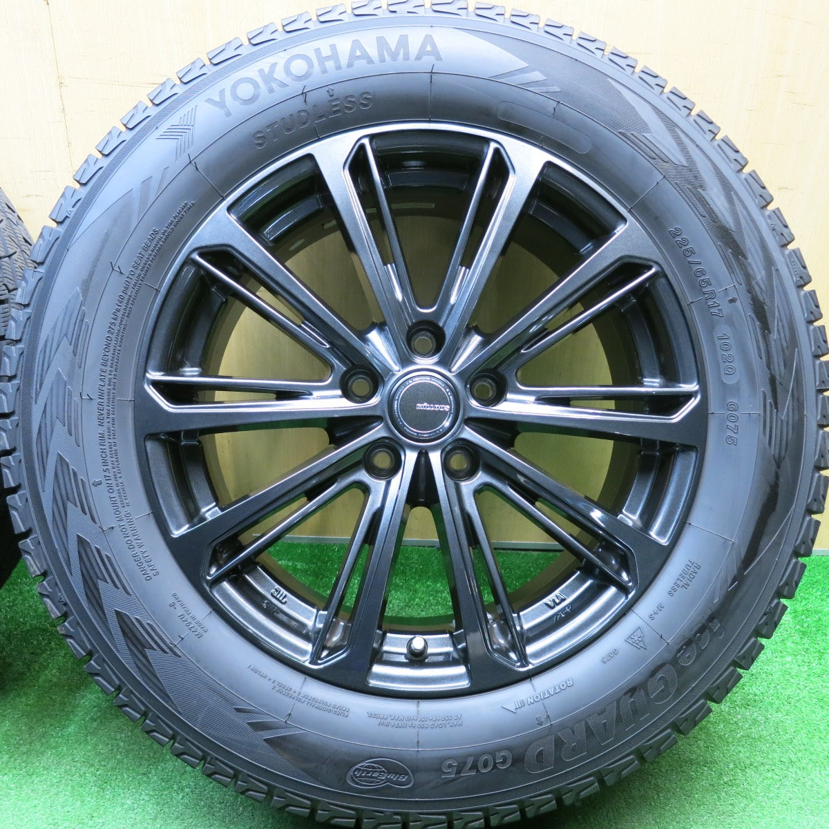 バリ溝！キレイ！9.5分★スタッドレス 225/65R17 ヨコハマ アイスガード G075 MiLLOUS DF ミルアス 17インチ PCD114.3/5H★6010807HAス