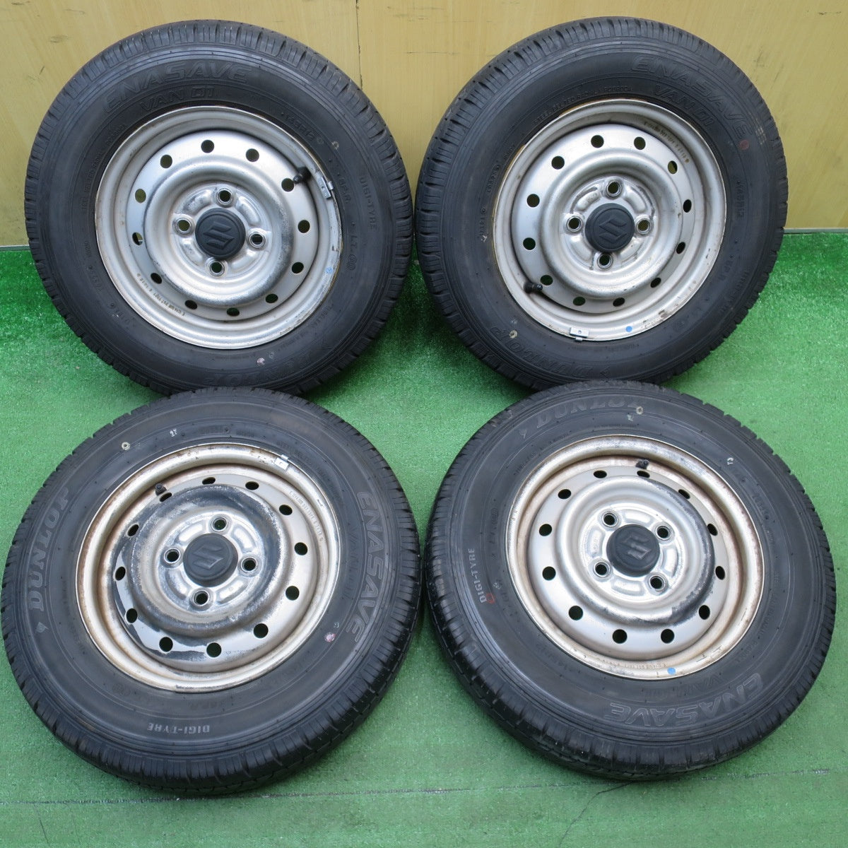 バリ溝！25年！9.5分★スズキ キャリイ エブリイ 等 純正 スチール 145R12 6PR ダンロップ エナセーブ VAN01 12インチ PCD100/4H★6022502NJノ